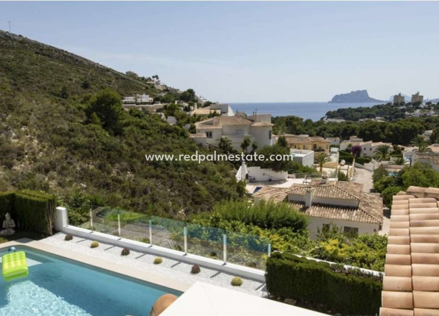 Återförsäljning - Villa -
Moraira - Costa Blanca