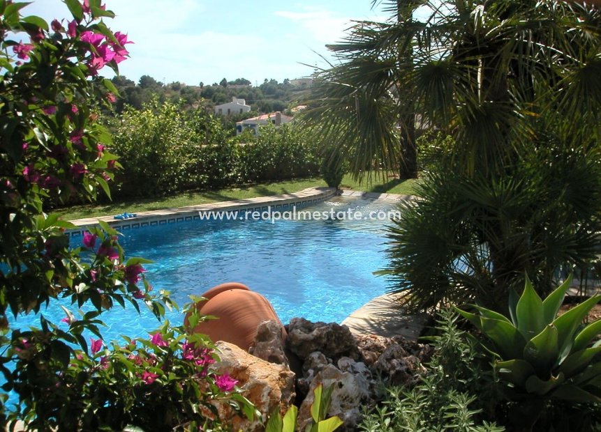 Återförsäljning - Villa -
Moraira - Costa Blanca