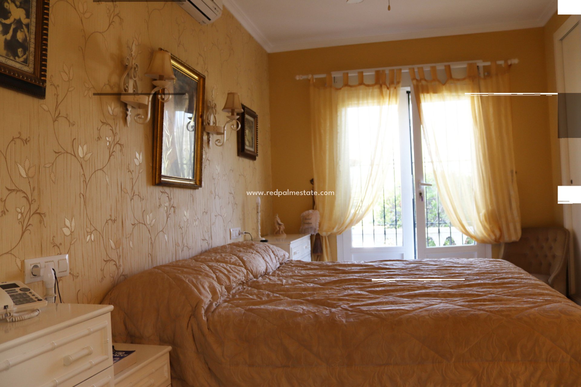 Återförsäljning - Villa -
Murla - Inland