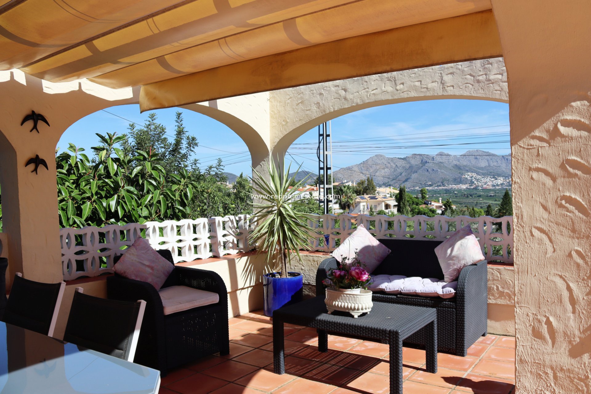 Återförsäljning - Villa -
Orba - Inland