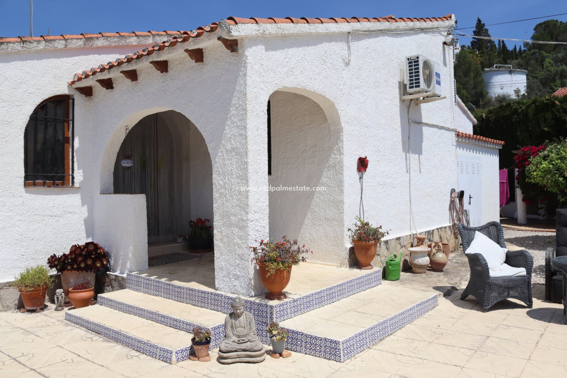 Återförsäljning - Villa -
Orba - Inland