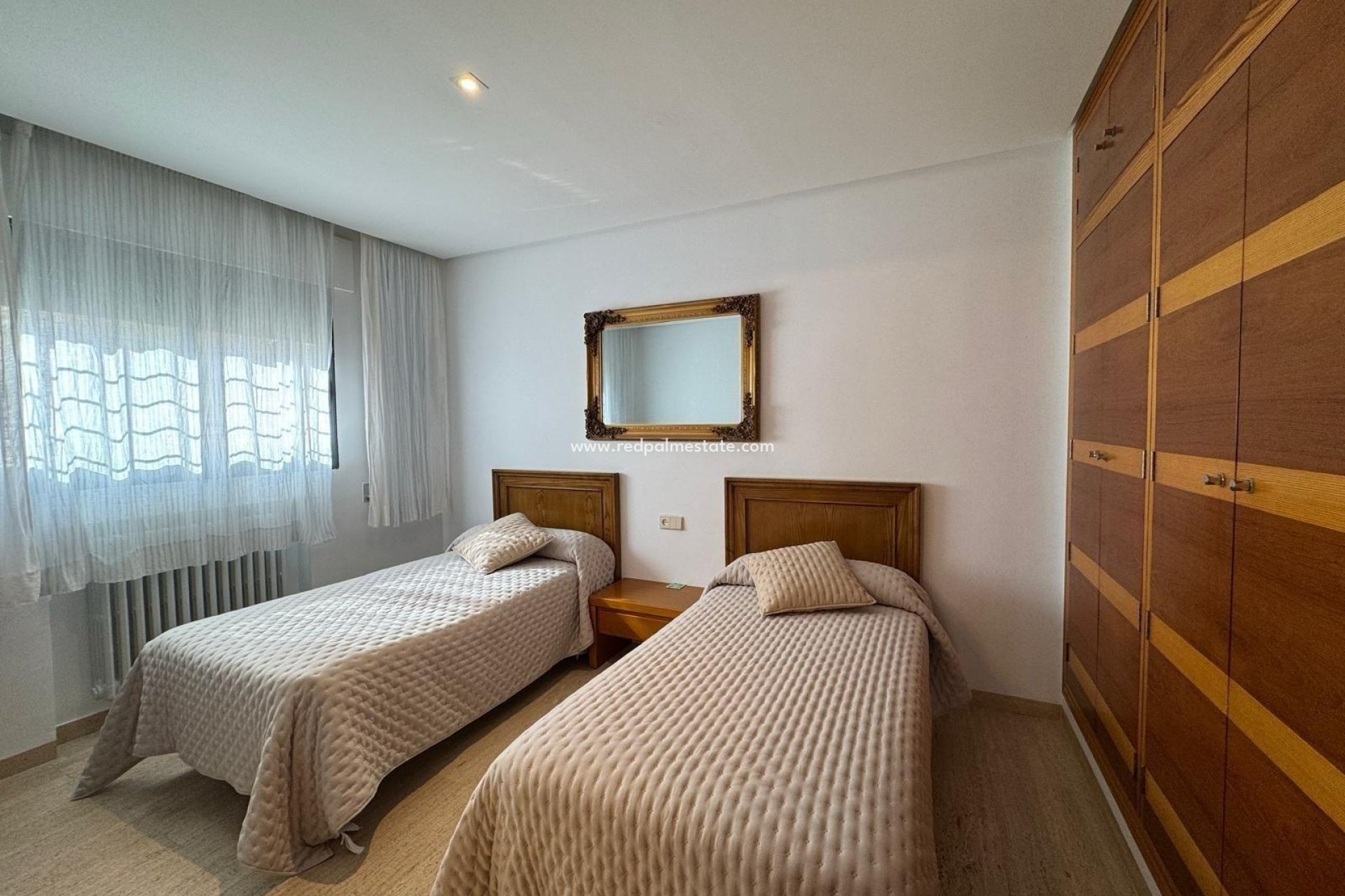 Återförsäljning - Villa -
Orihuela Costa - Altos de Campoamor