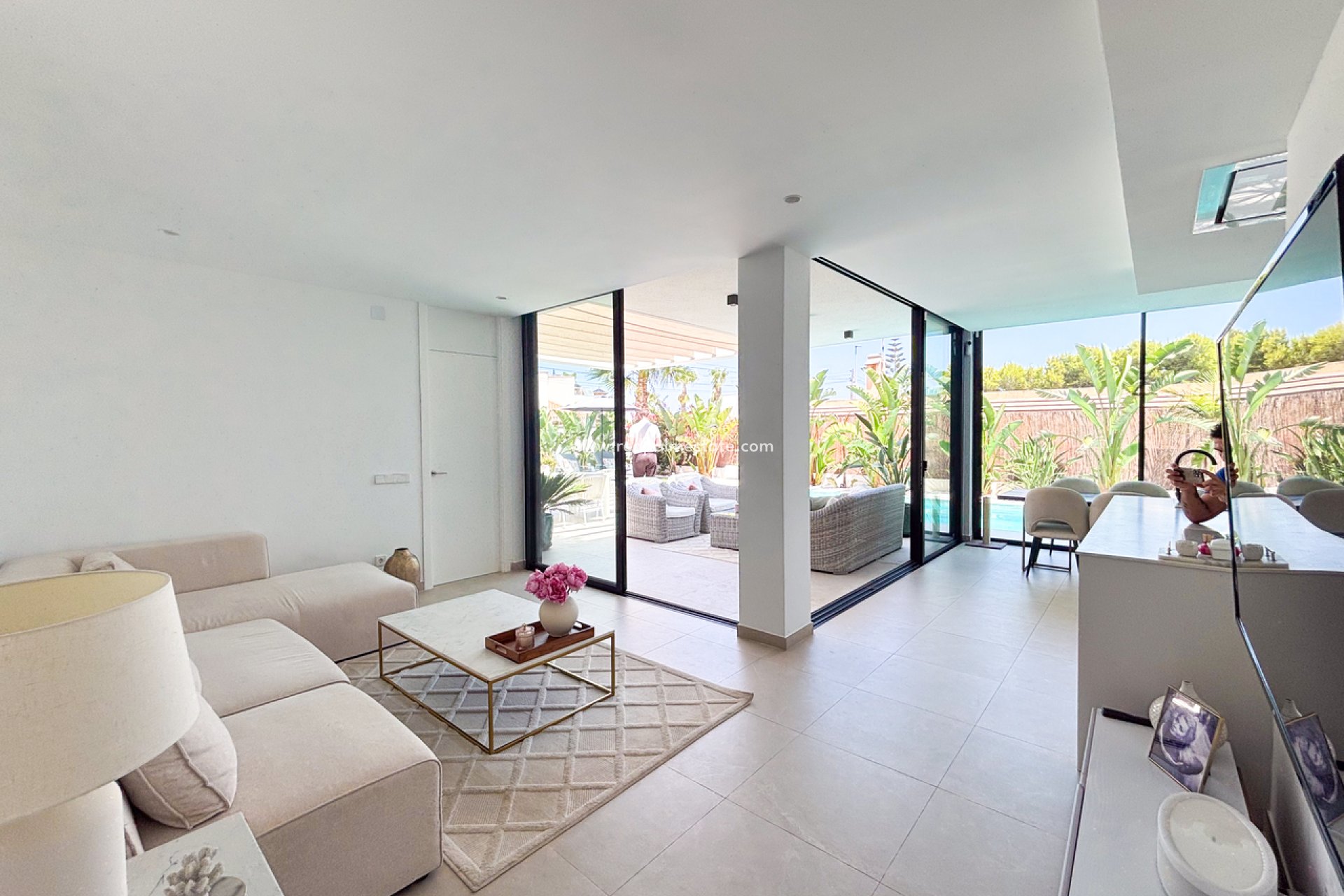 Återförsäljning - Villa -
Orihuela Costa - Cabo Roig