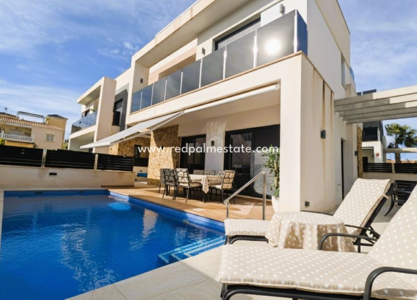 Återförsäljning - Villa -
Orihuela Costa - Cabo Roig