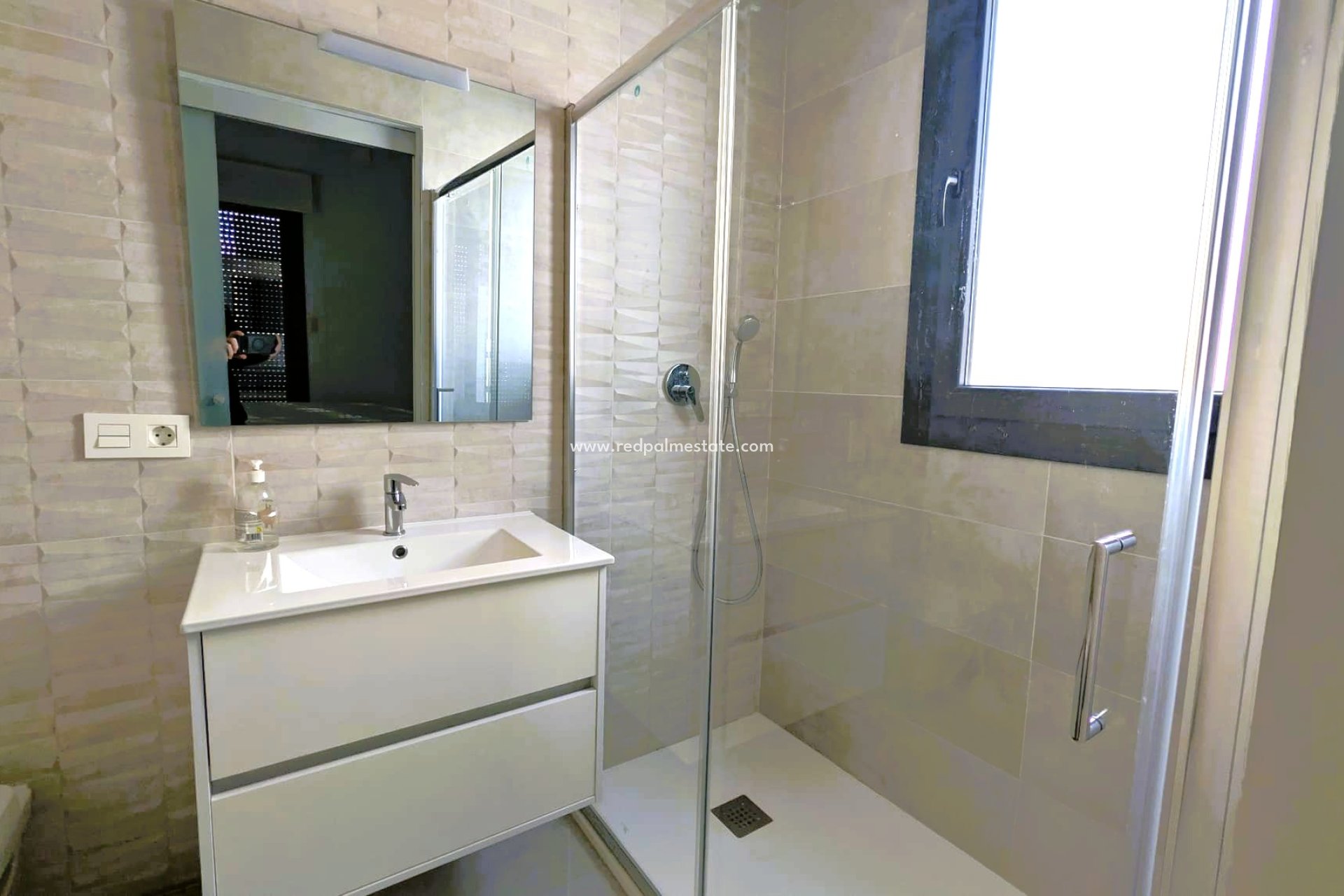 Återförsäljning - Villa -
Orihuela Costa - Cabo Roig