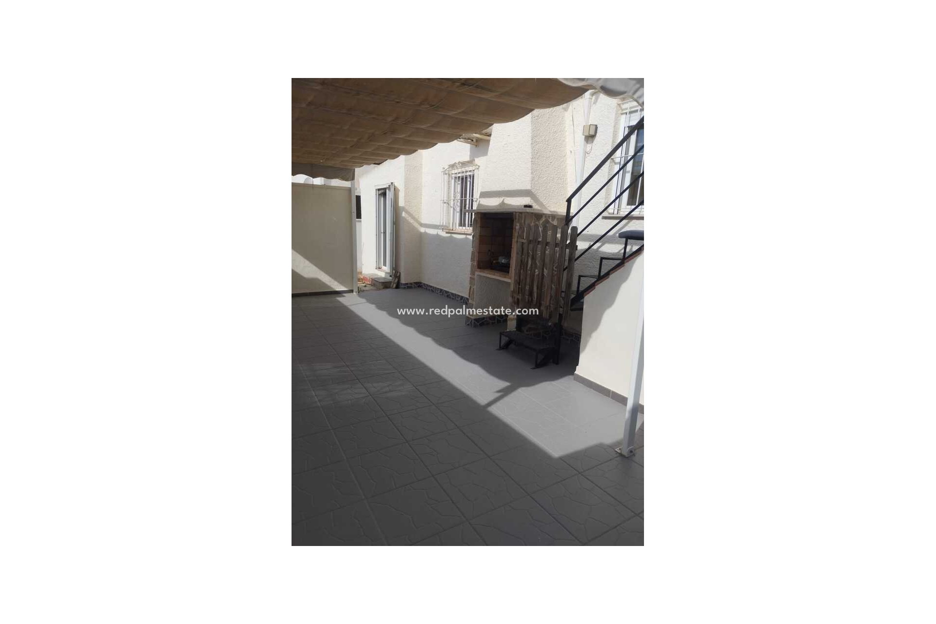 Återförsäljning - Villa -
Orihuela Costa - Cabo Roig