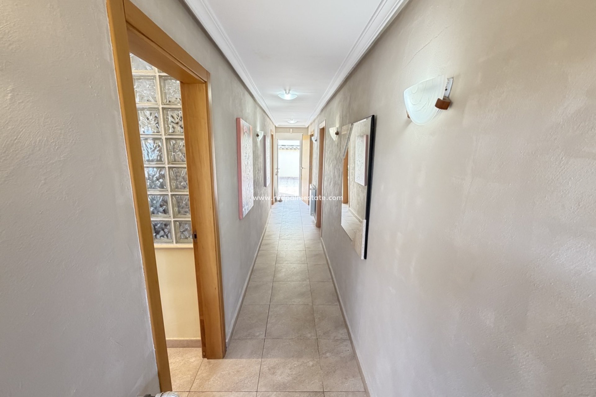 Återförsäljning - Villa -
Orihuela Costa - Cabo Roig
