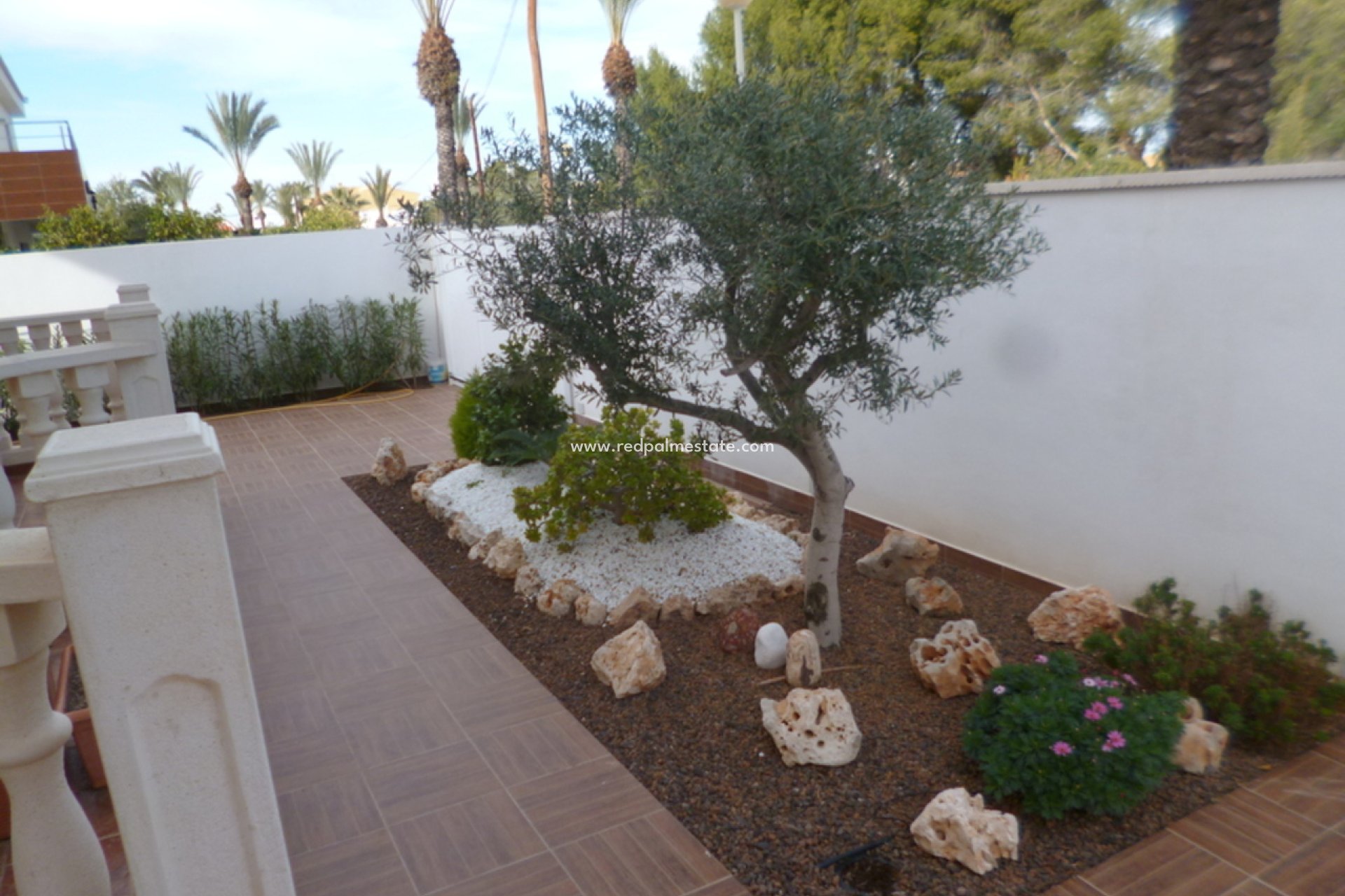 Återförsäljning - Villa -
Orihuela Costa - Cabo Roig