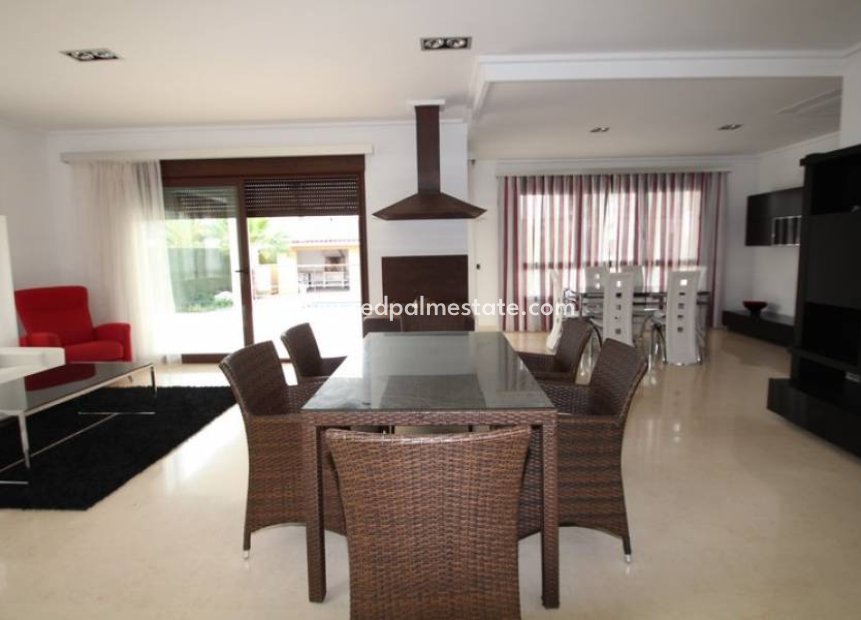 Återförsäljning - Villa -
Orihuela Costa - Cabo Roig