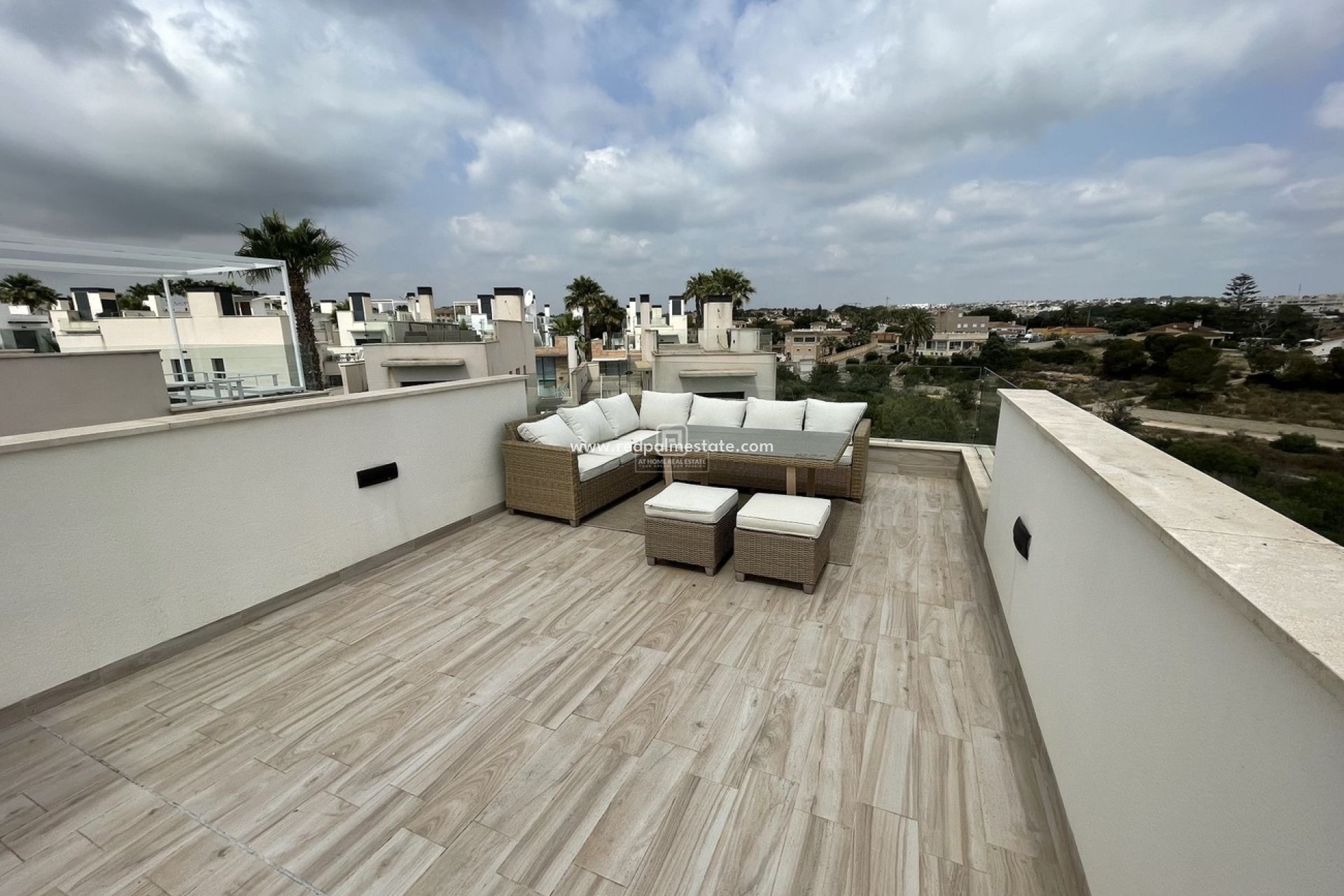 Återförsäljning - Villa -
Orihuela Costa - Cabo Roig