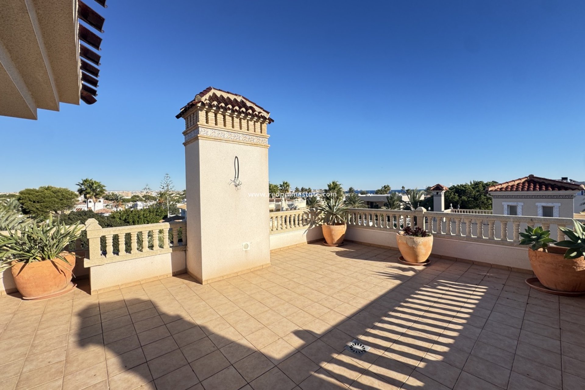 Återförsäljning - Villa -
Orihuela Costa - Cabo Roig