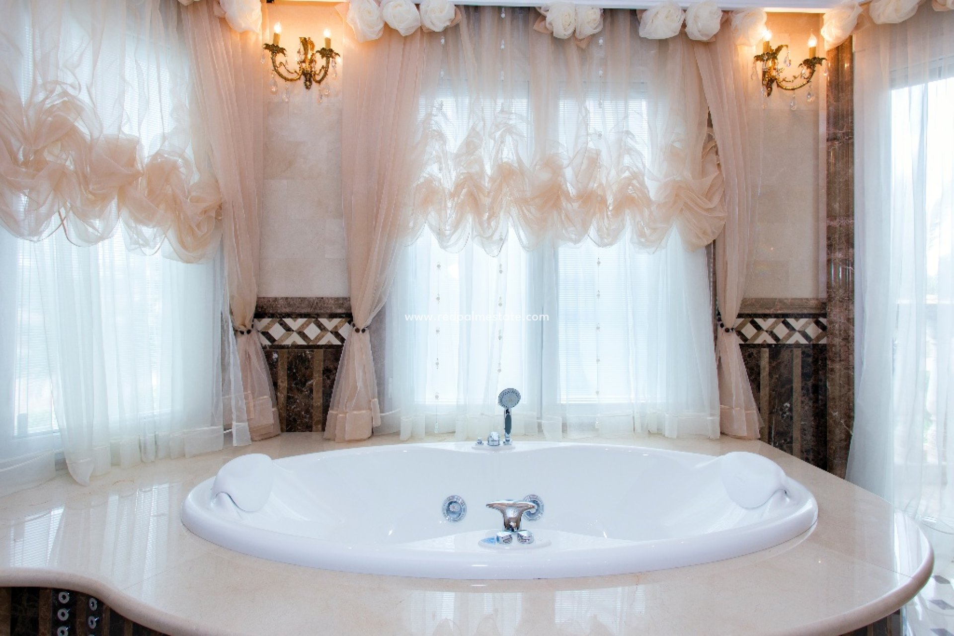 Återförsäljning - Villa -
Orihuela Costa - Cabo Roig