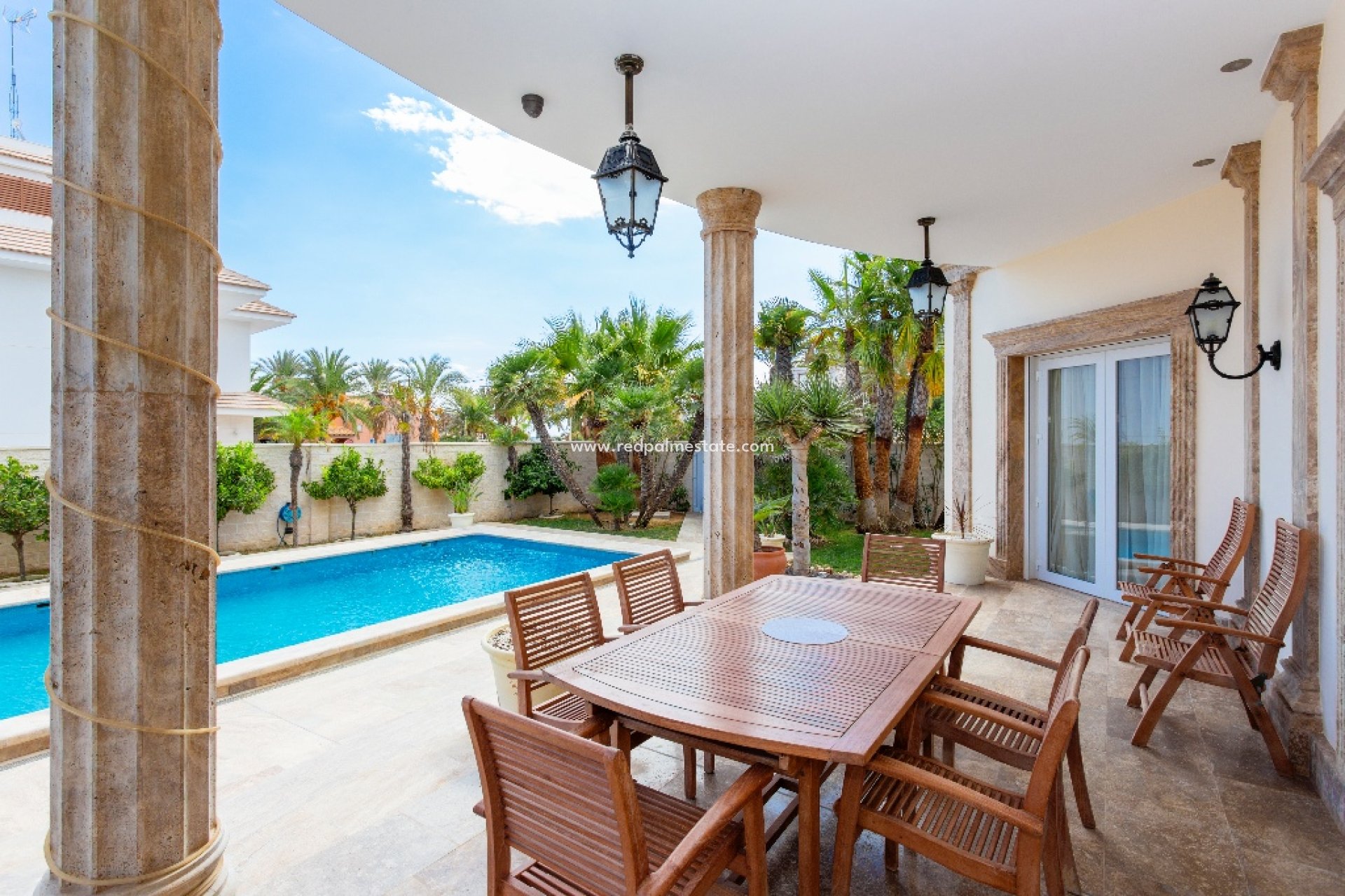 Återförsäljning - Villa -
Orihuela Costa - Cabo Roig