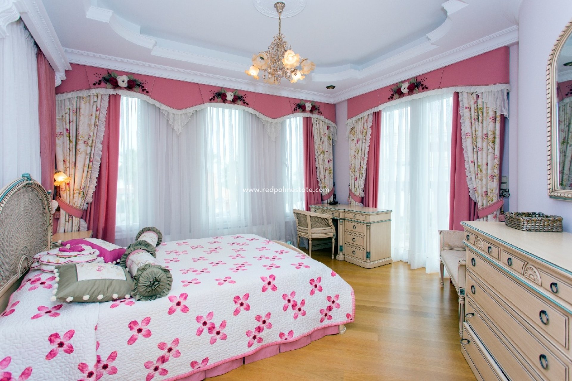 Återförsäljning - Villa -
Orihuela Costa - Cabo Roig