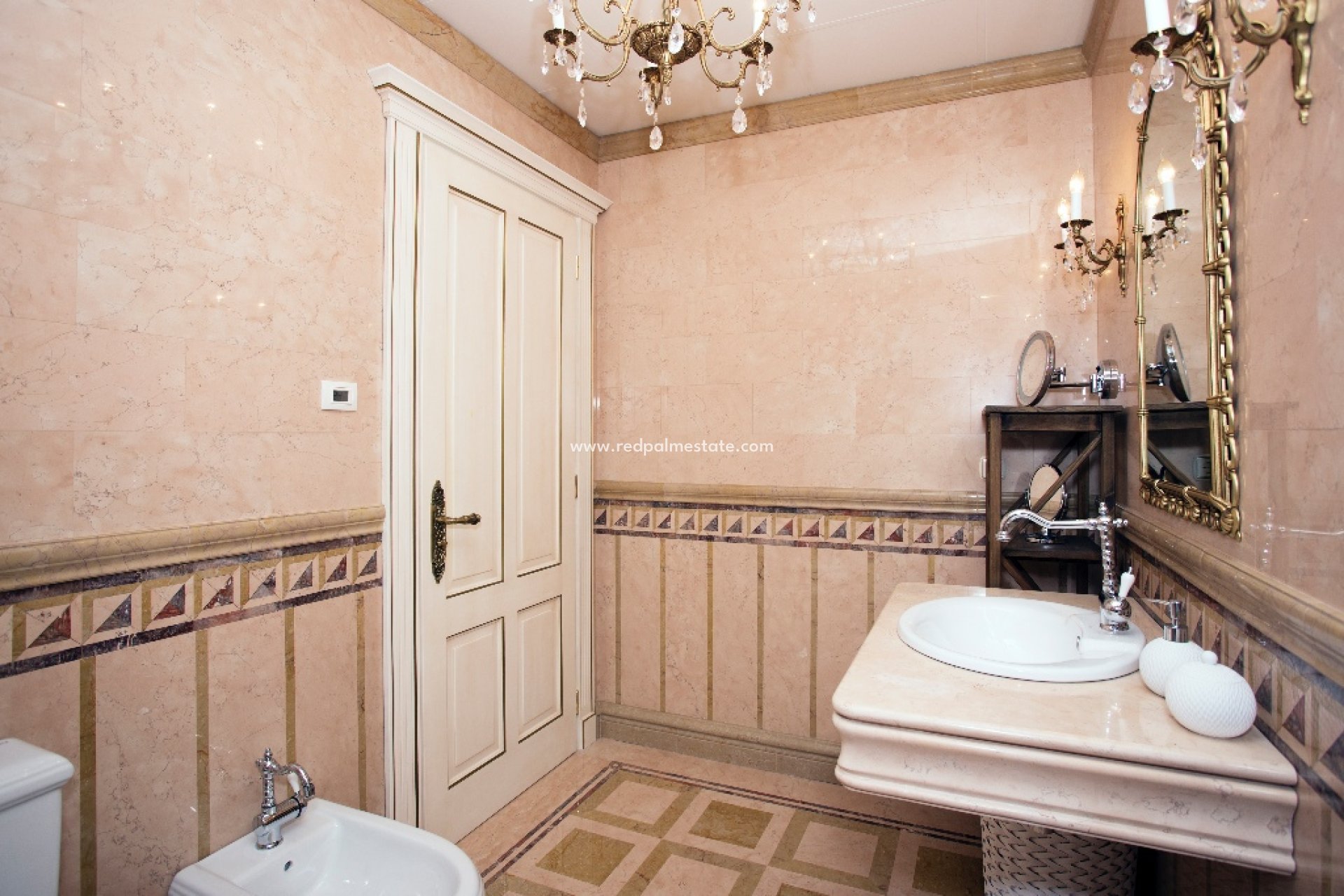 Återförsäljning - Villa -
Orihuela Costa - Cabo Roig