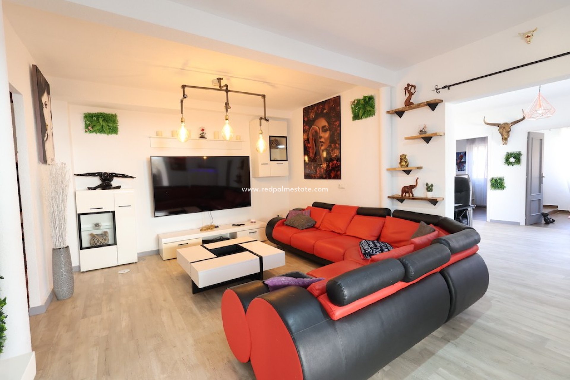 Återförsäljning - Villa -
Orihuela Costa - Cabo Roig