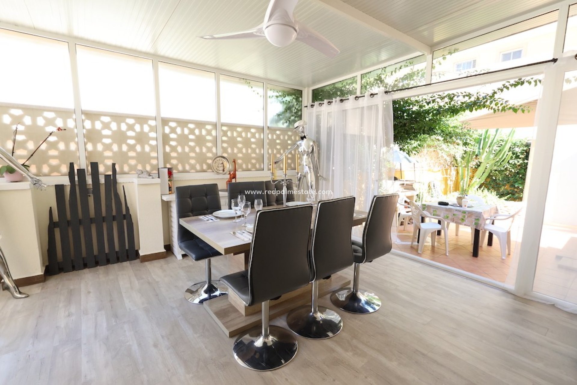 Återförsäljning - Villa -
Orihuela Costa - Cabo Roig