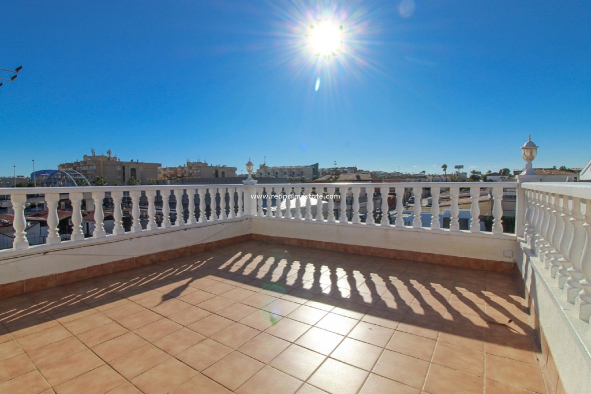 Återförsäljning - Villa -
Orihuela Costa - Cabo Roig