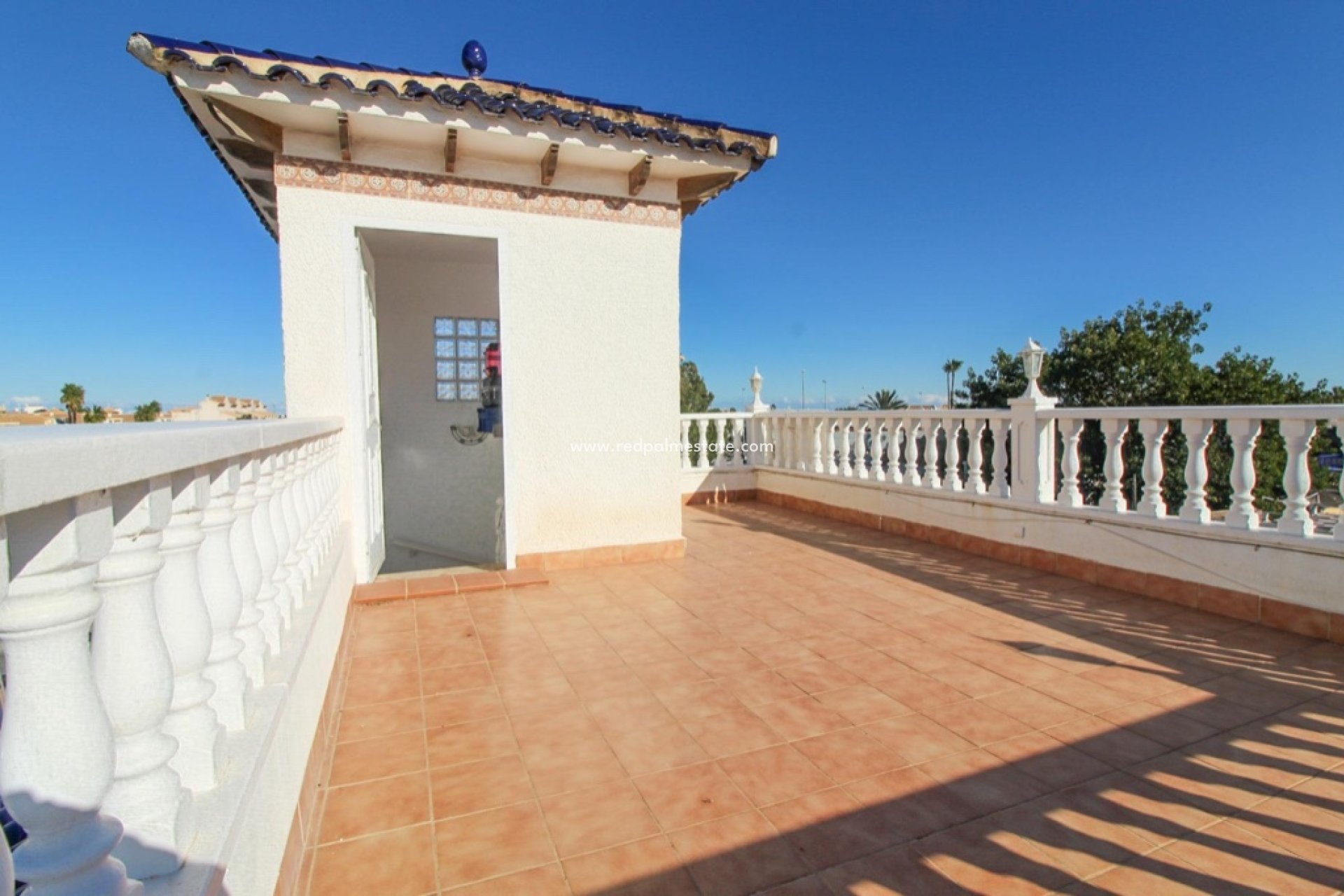 Återförsäljning - Villa -
Orihuela Costa - Cabo Roig