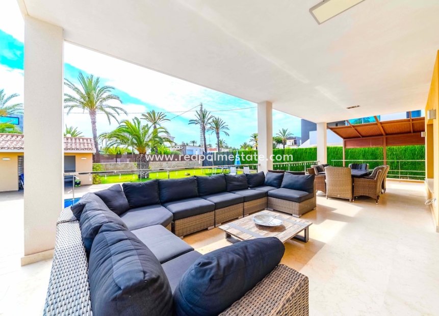 Återförsäljning - Villa -
Orihuela Costa - Cabo Roig