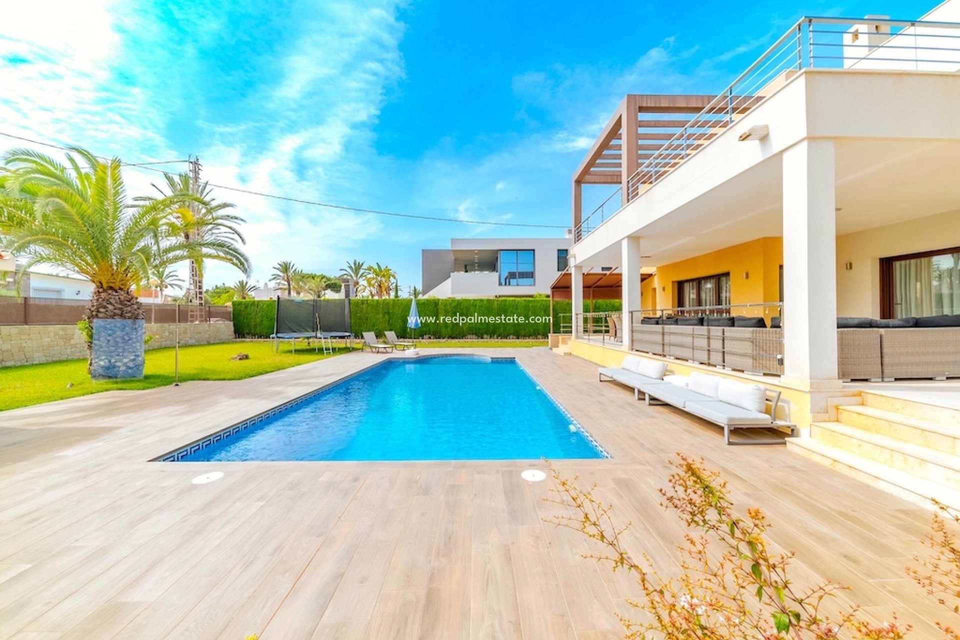 Återförsäljning - Villa -
Orihuela Costa - Cabo Roig