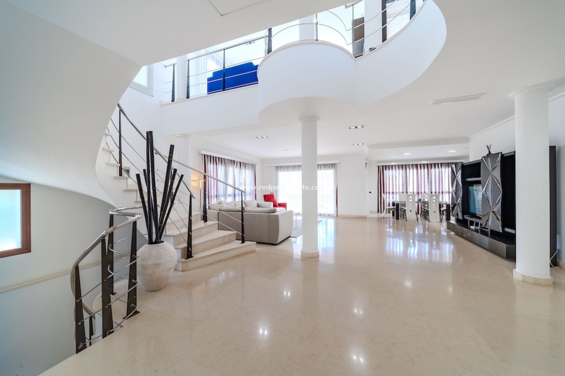 Återförsäljning - Villa -
Orihuela Costa - Cabo Roig