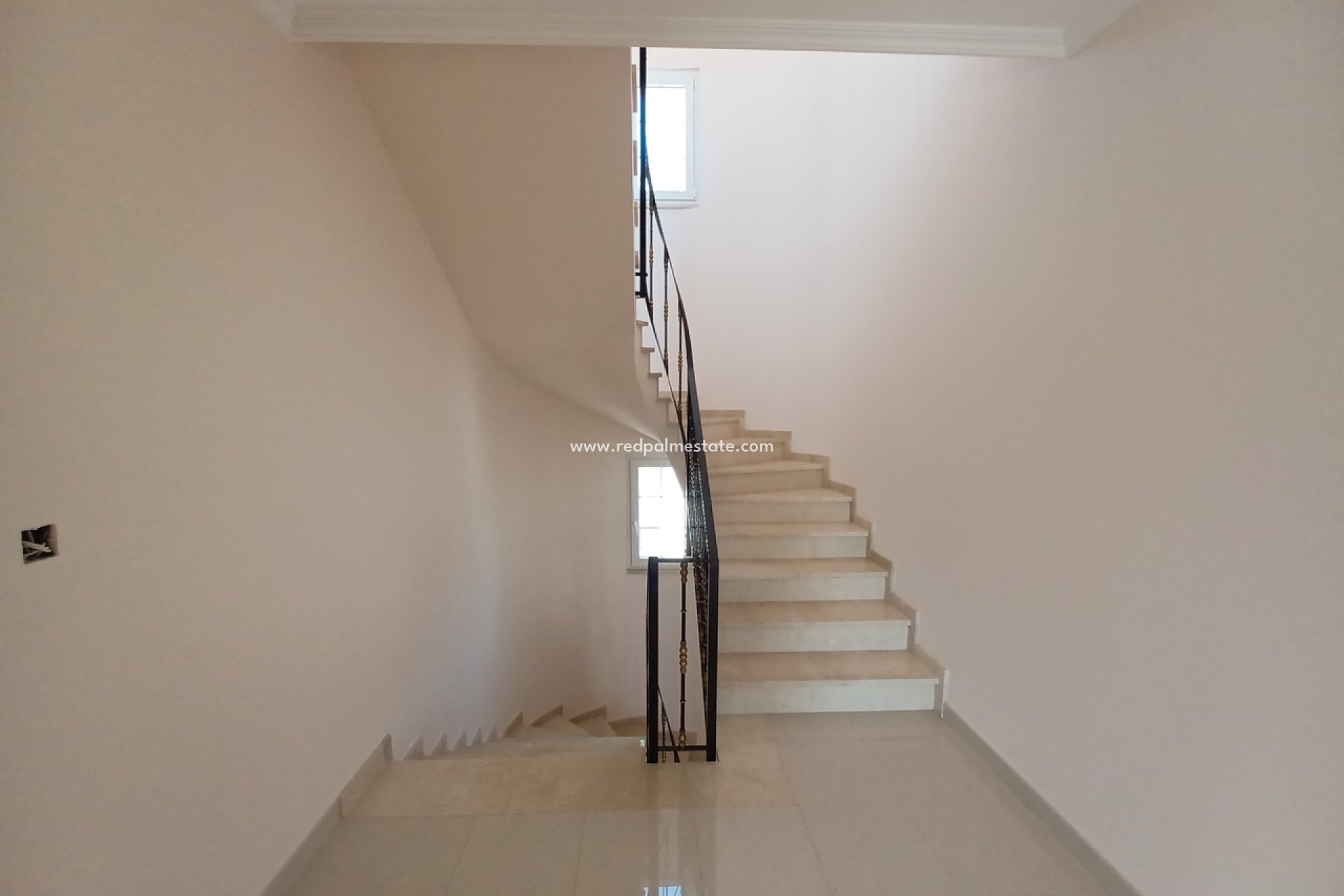 Återförsäljning - Villa -
Orihuela Costa - Cabo Roig