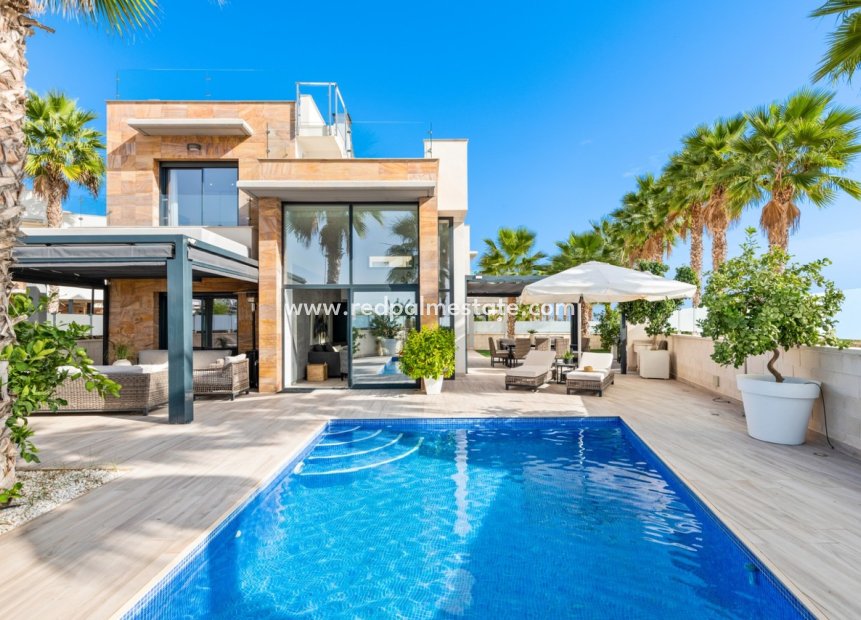 Återförsäljning - Villa -
Orihuela Costa - Cabo Roig
