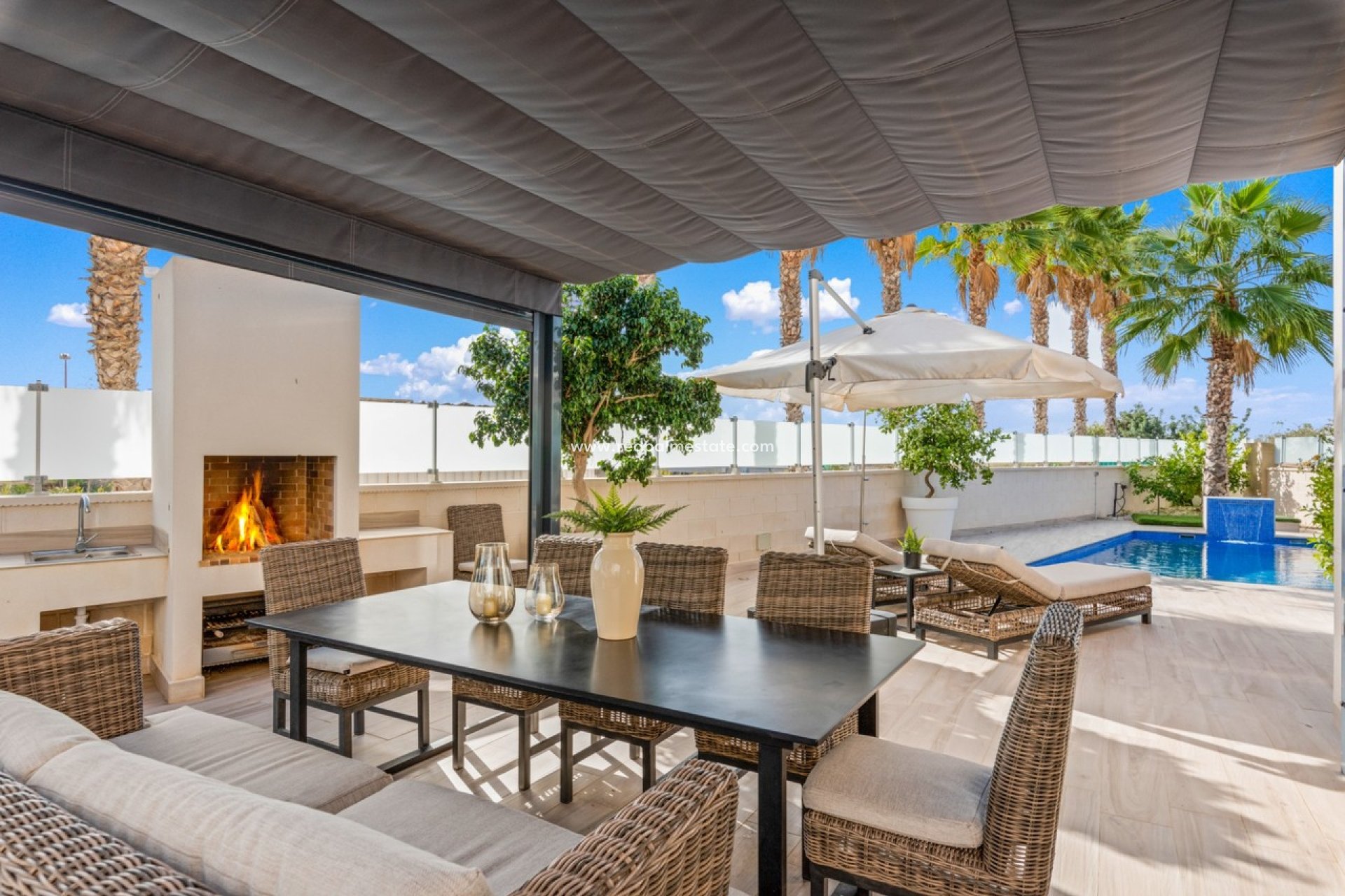 Återförsäljning - Villa -
Orihuela Costa - Cabo Roig