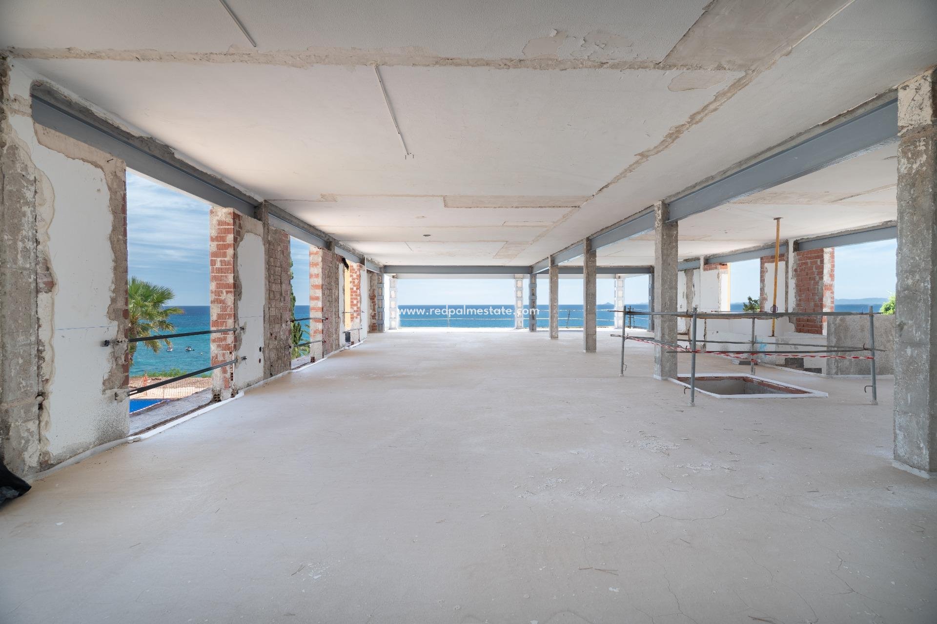 Återförsäljning - Villa -
Orihuela Costa - Cabo Roig