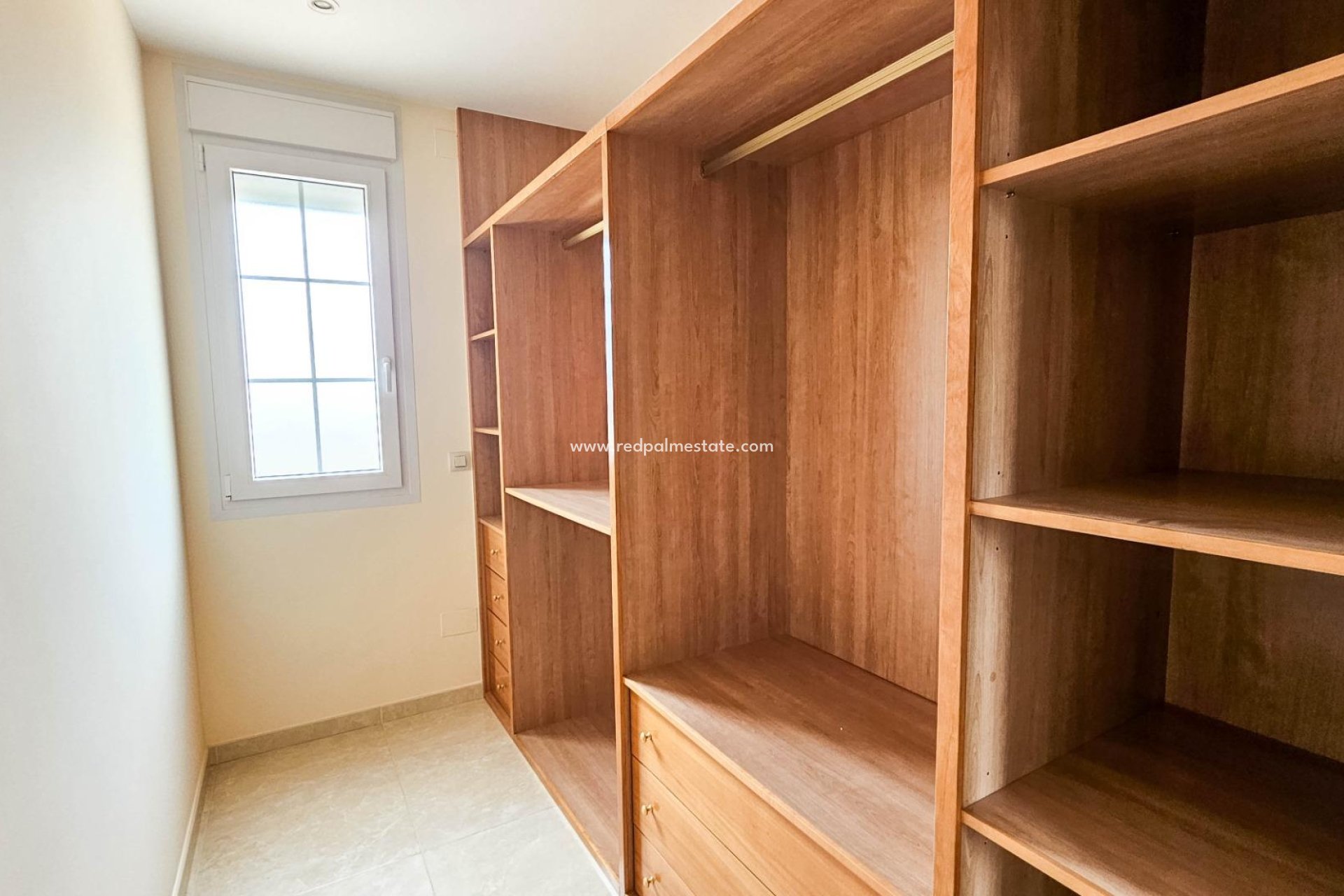 Återförsäljning - Villa -
Orihuela Costa - Cabo Roig