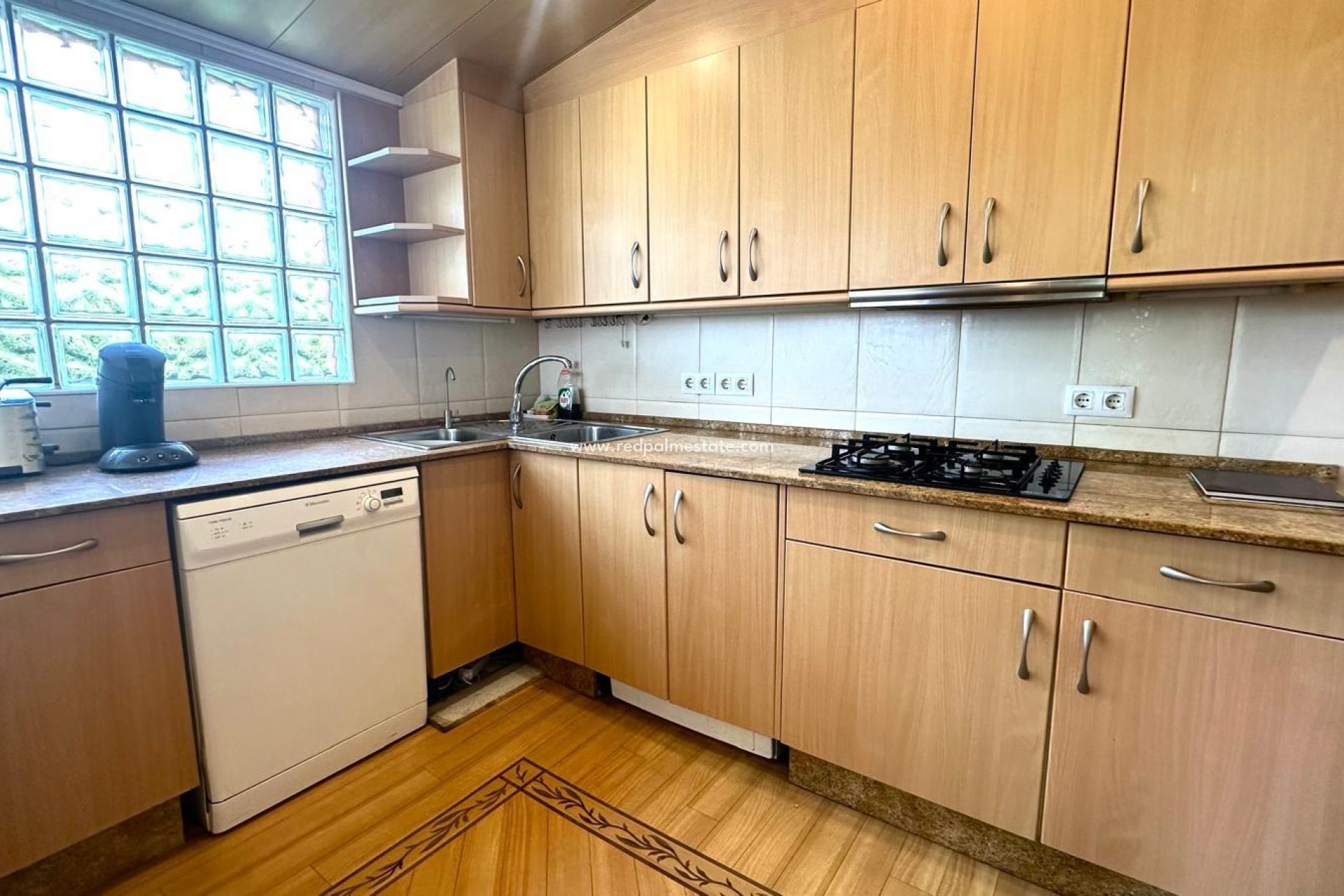 Återförsäljning - Villa -
Orihuela Costa - Cabo Roig