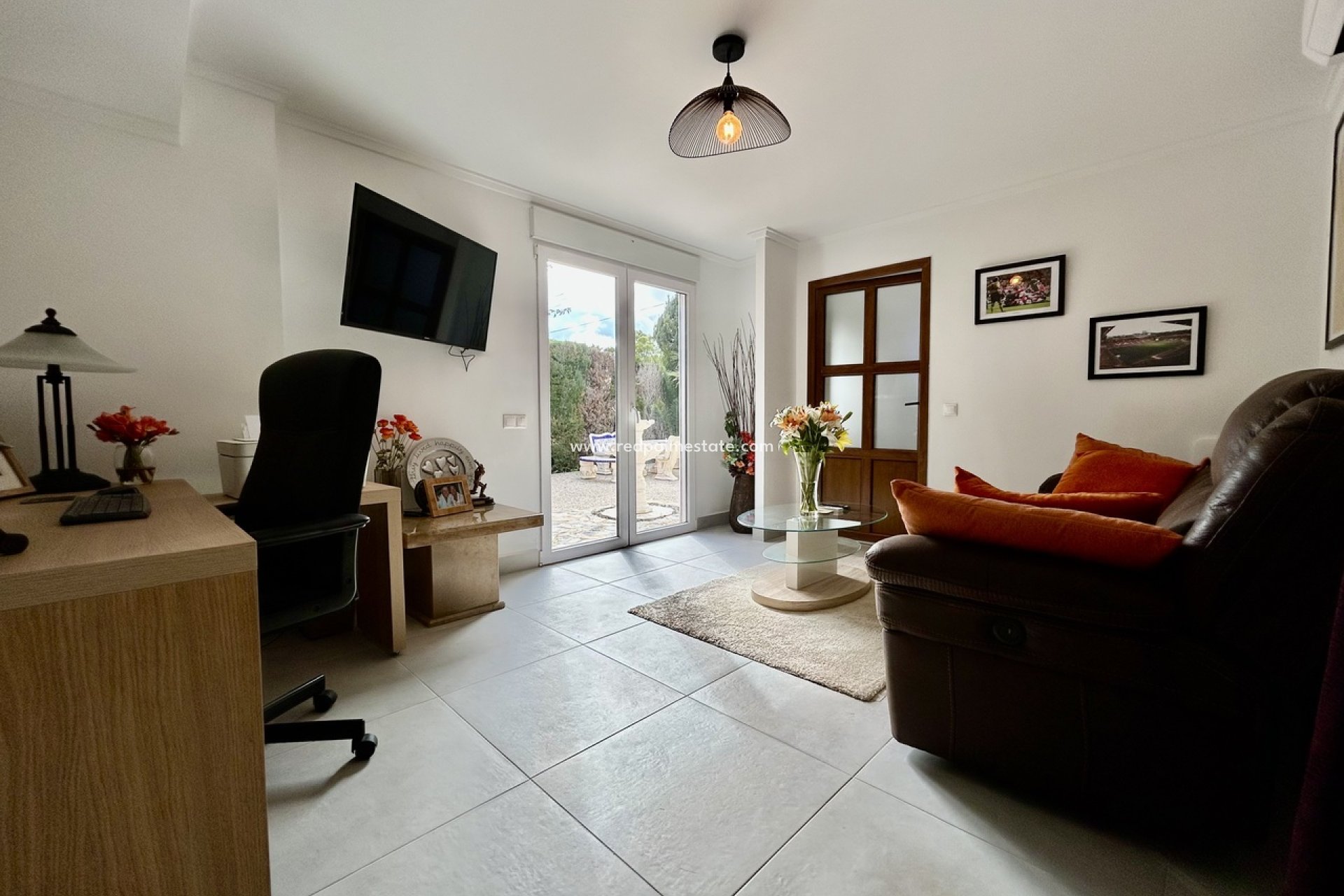 Återförsäljning - Villa -
Orihuela Costa - Cabo Roig