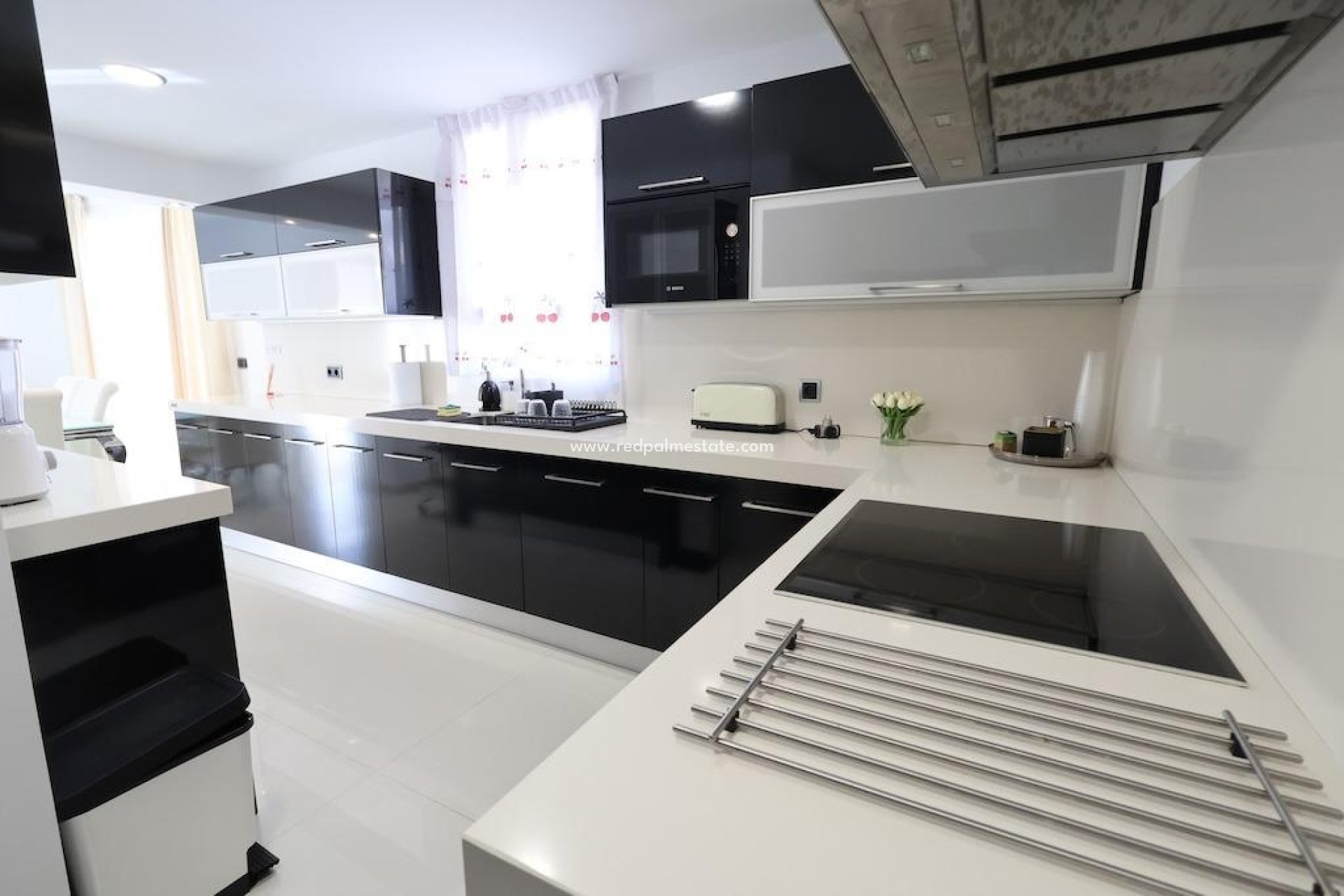 Återförsäljning - Villa -
Orihuela Costa - Cabo Roig