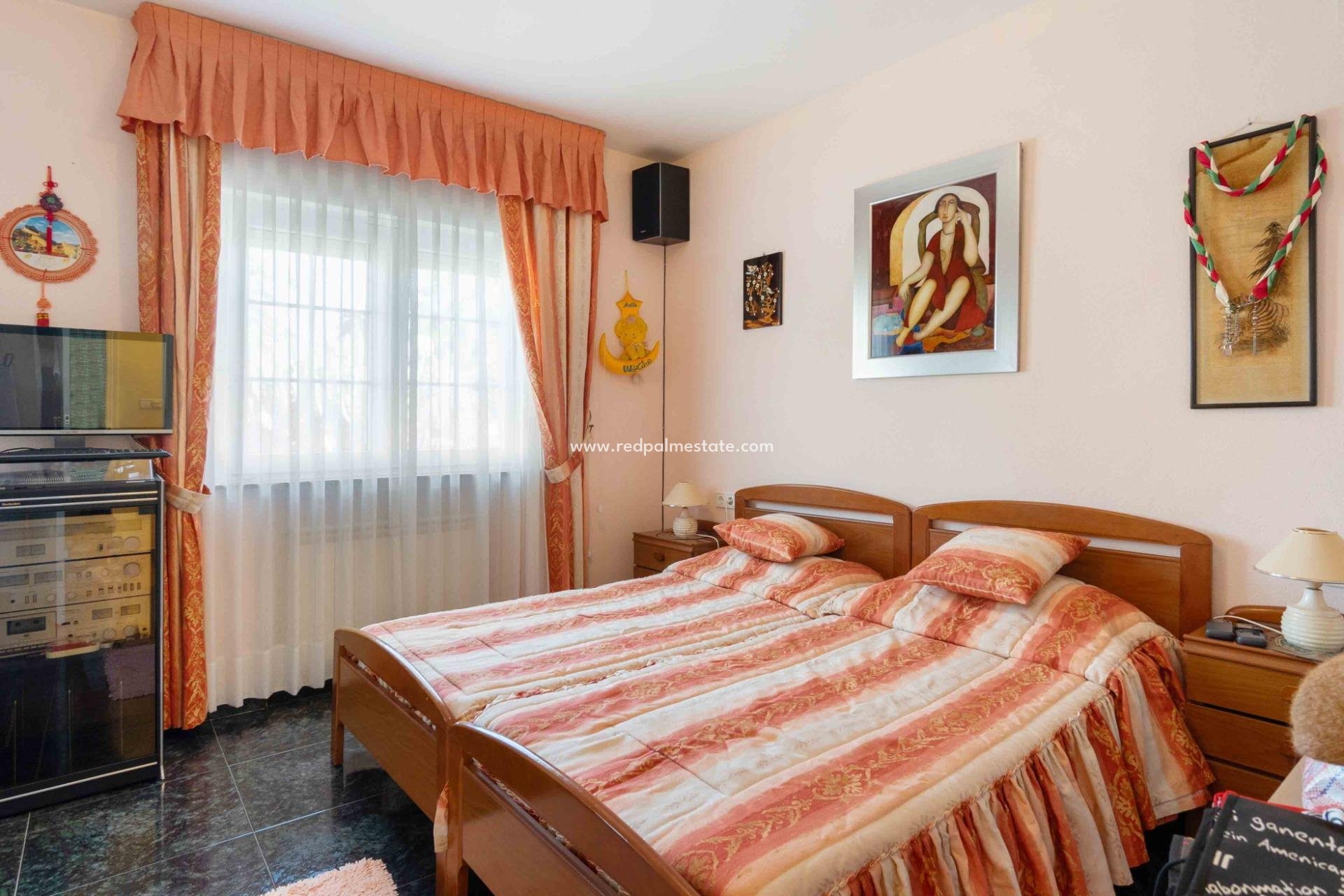 Återförsäljning - Villa -
Orihuela Costa - Cabo Roig