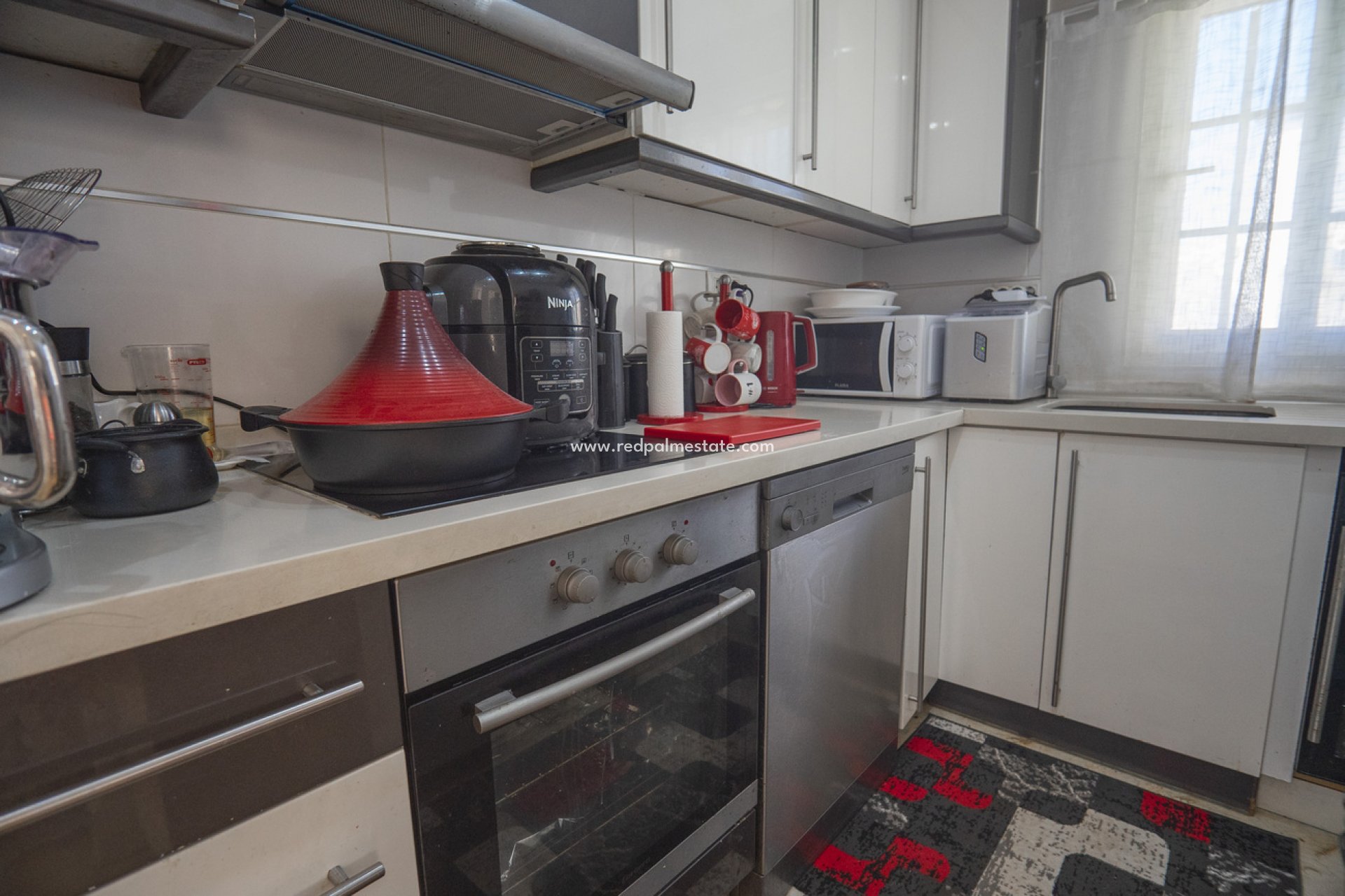 Återförsäljning - Villa -
Orihuela Costa - Calle Mayor