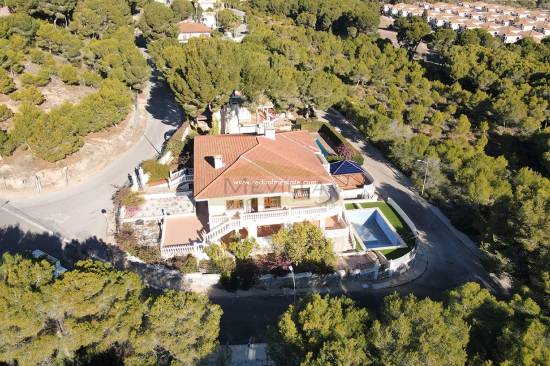 Återförsäljning - Villa -
Orihuela Costa - Campoamor