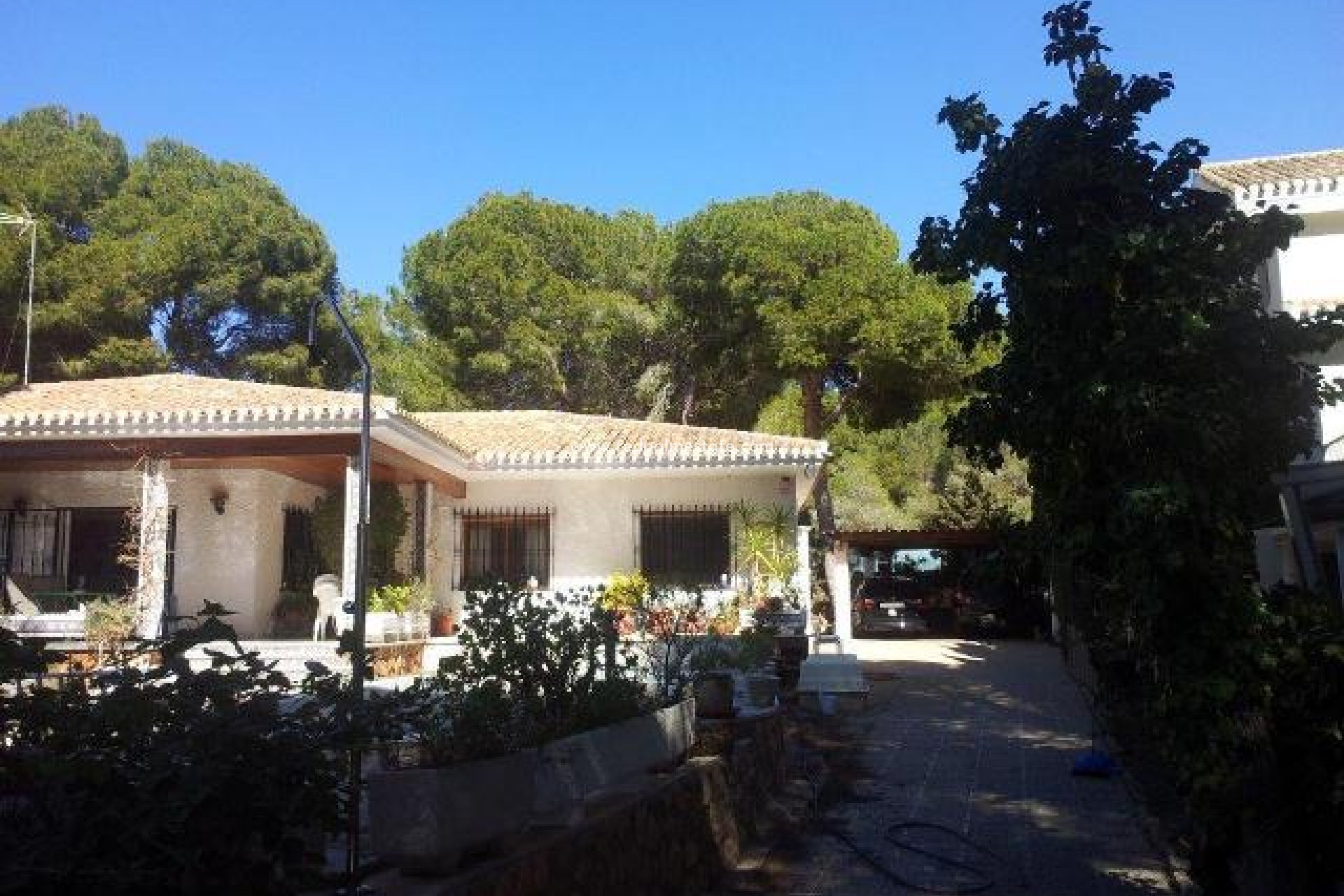Återförsäljning - Villa -
Orihuela Costa - Campoamor