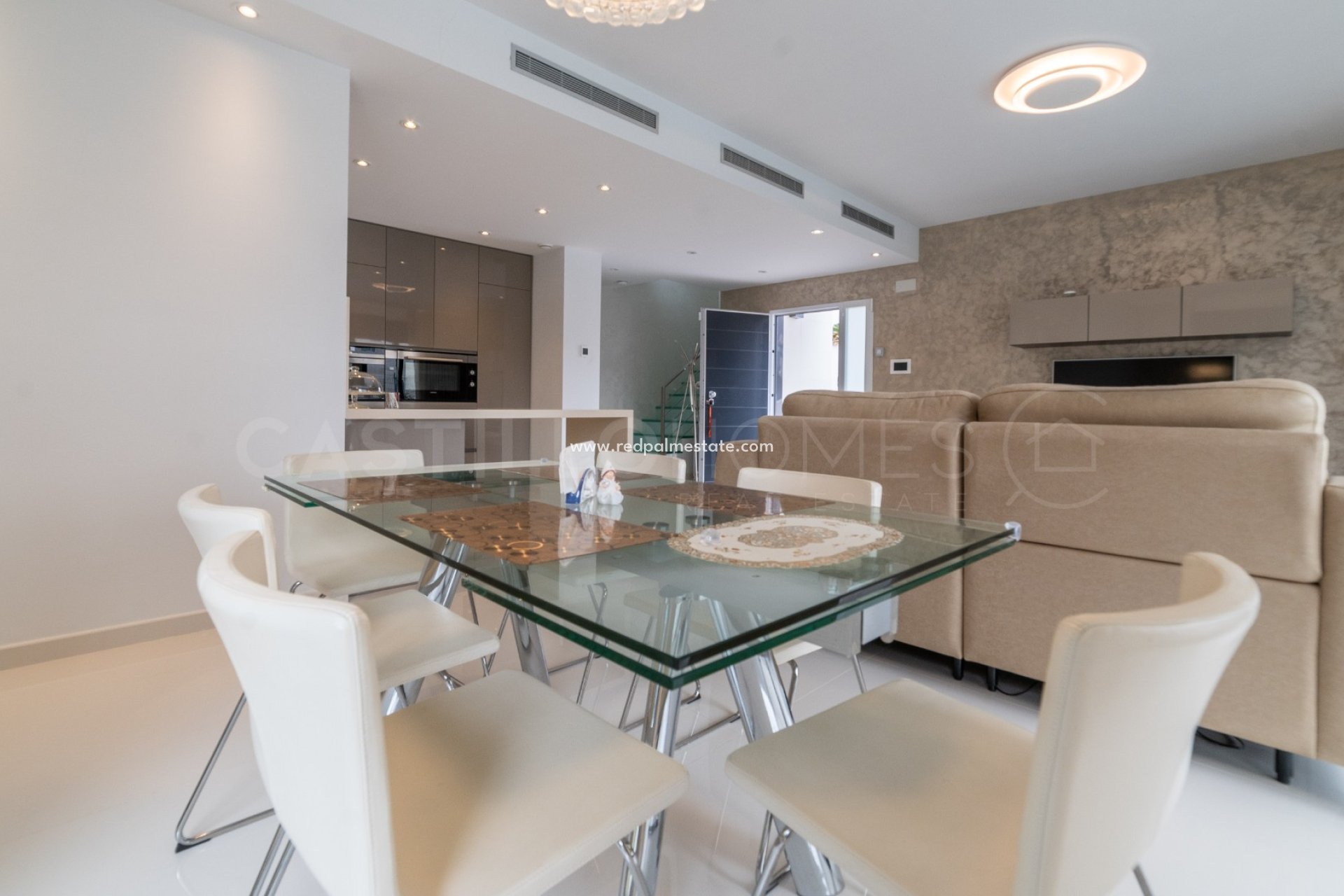 Återförsäljning - Villa -
Orihuela Costa - Campoamor