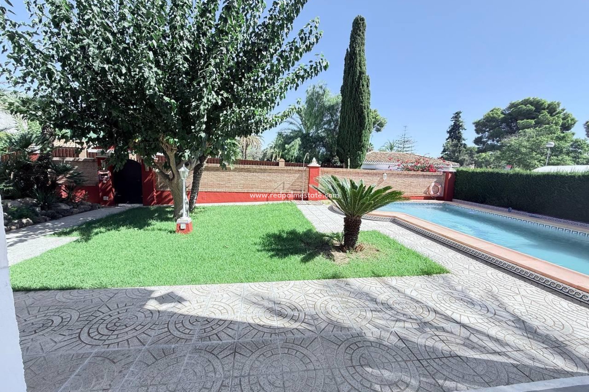 Återförsäljning - Villa -
Orihuela Costa - Campoamor