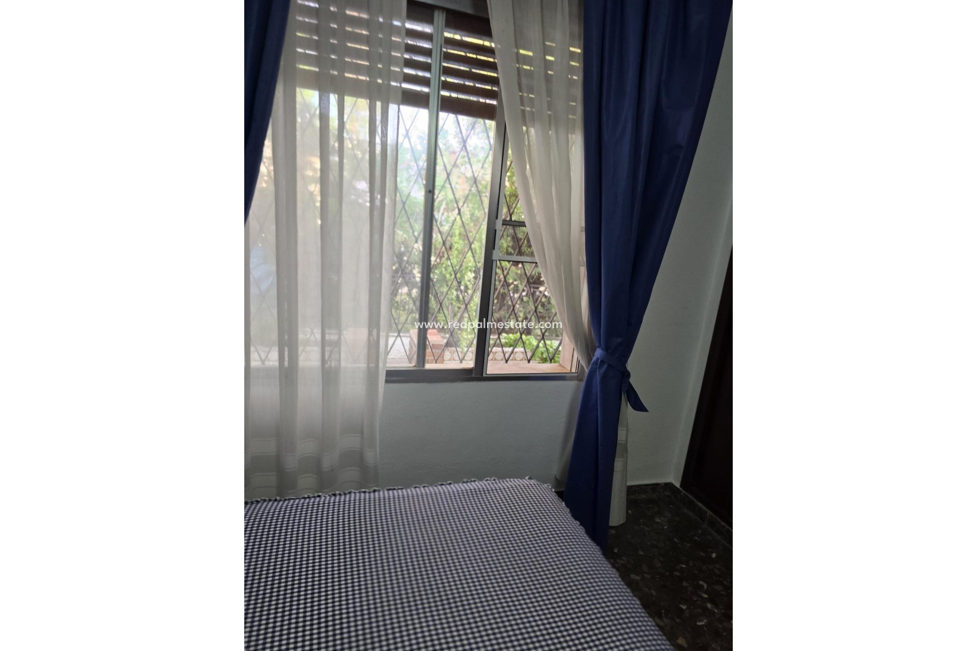 Återförsäljning - Villa -
Orihuela Costa - Campoamor