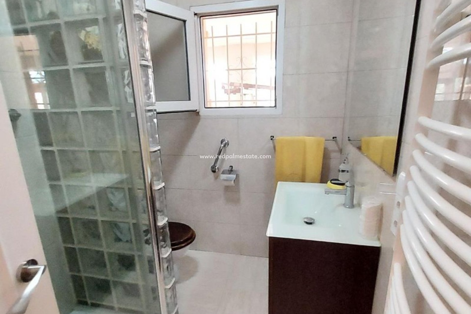 Återförsäljning - Villa -
Orihuela Costa - Campoamor