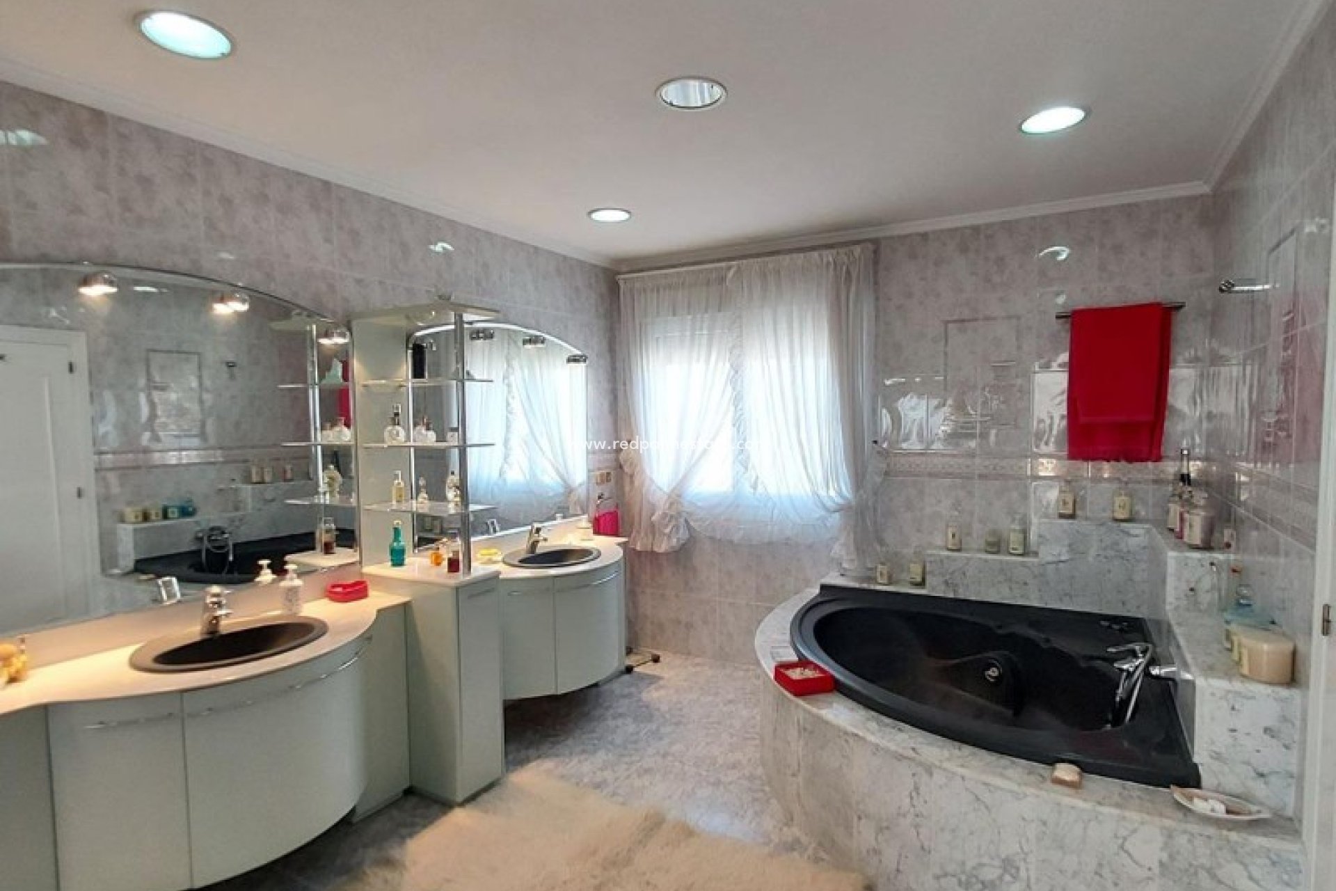 Återförsäljning - Villa -
Orihuela Costa - Campoamor