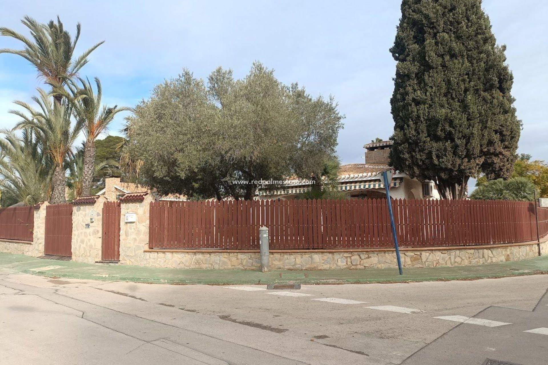 Återförsäljning - Villa -
Orihuela Costa - Campoamor