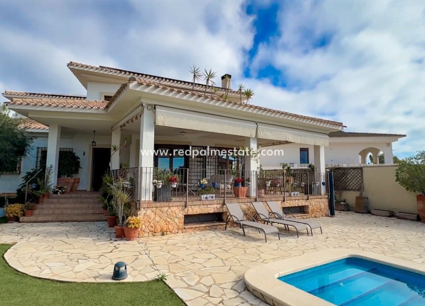Återförsäljning - Villa -
Orihuela Costa - Campoamor