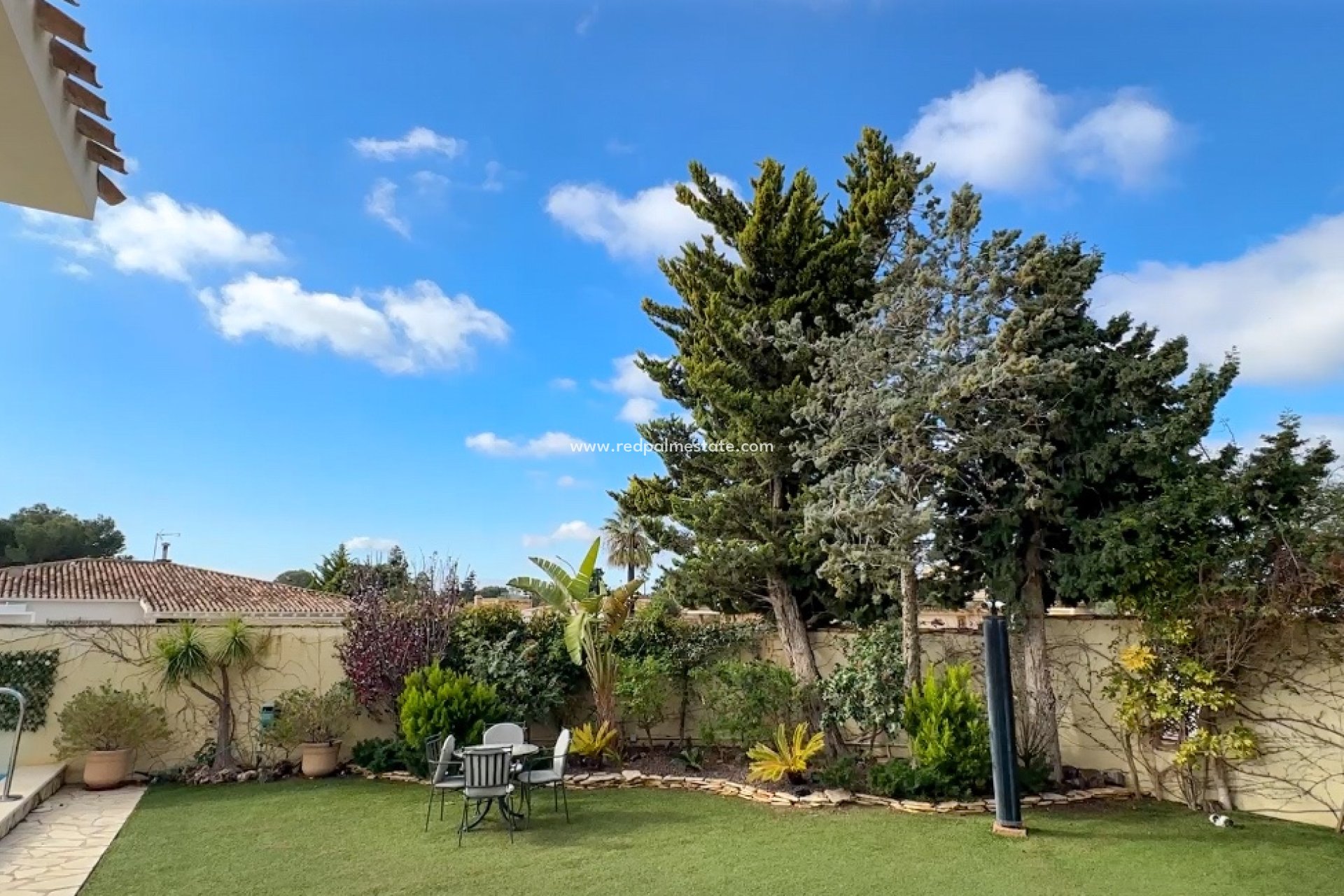 Återförsäljning - Villa -
Orihuela Costa - Campoamor