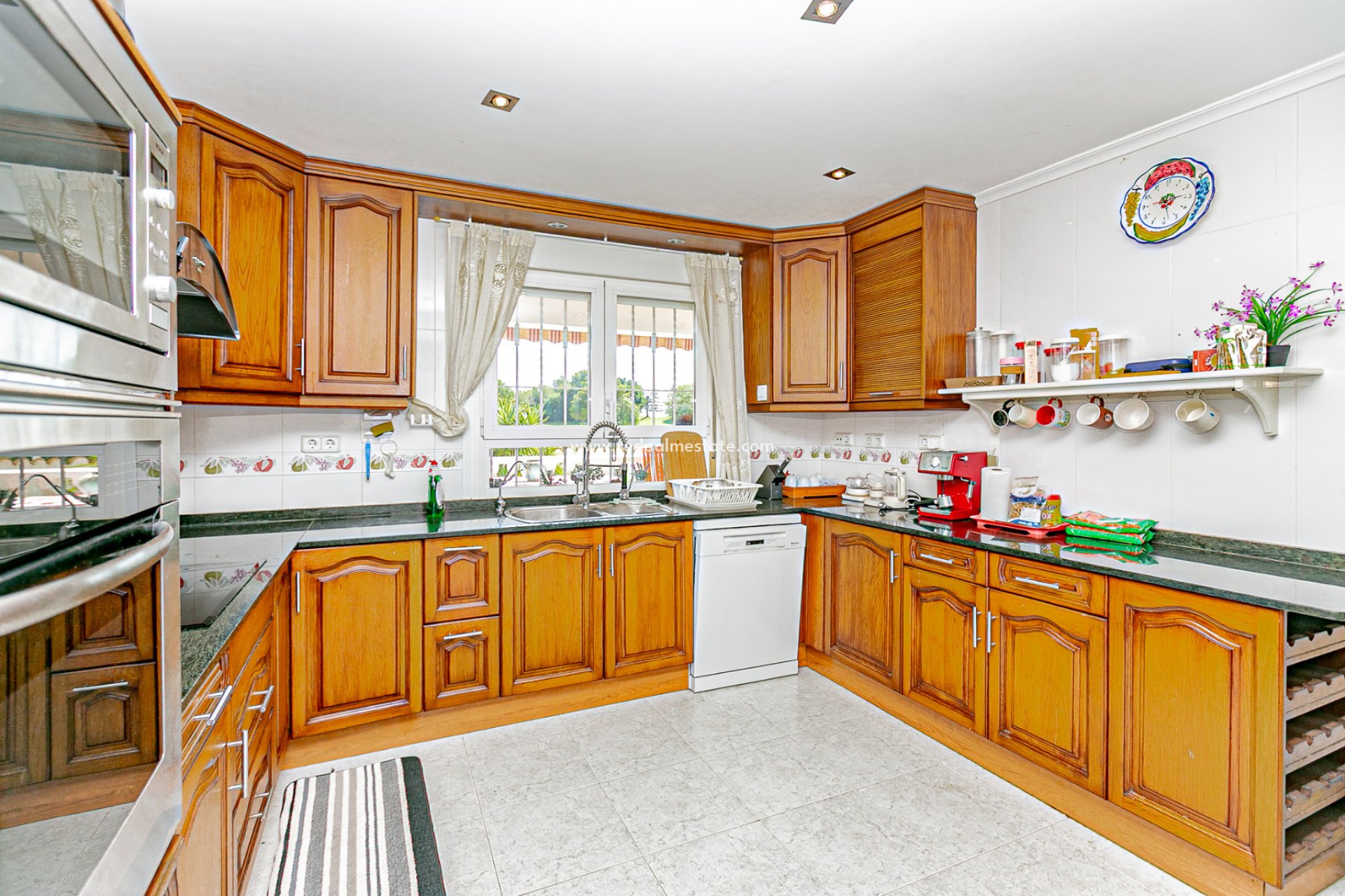 Återförsäljning - Villa -
Orihuela Costa - Campoamor