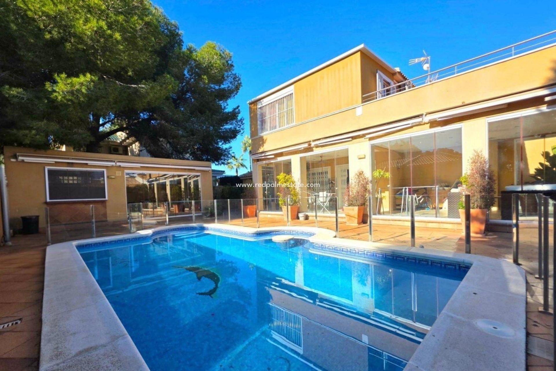 Återförsäljning - Villa -
Orihuela Costa - Campoamor