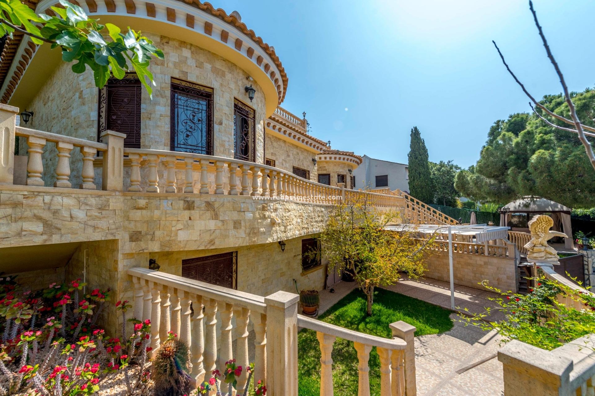 Återförsäljning - Villa -
Orihuela Costa - Campoamor