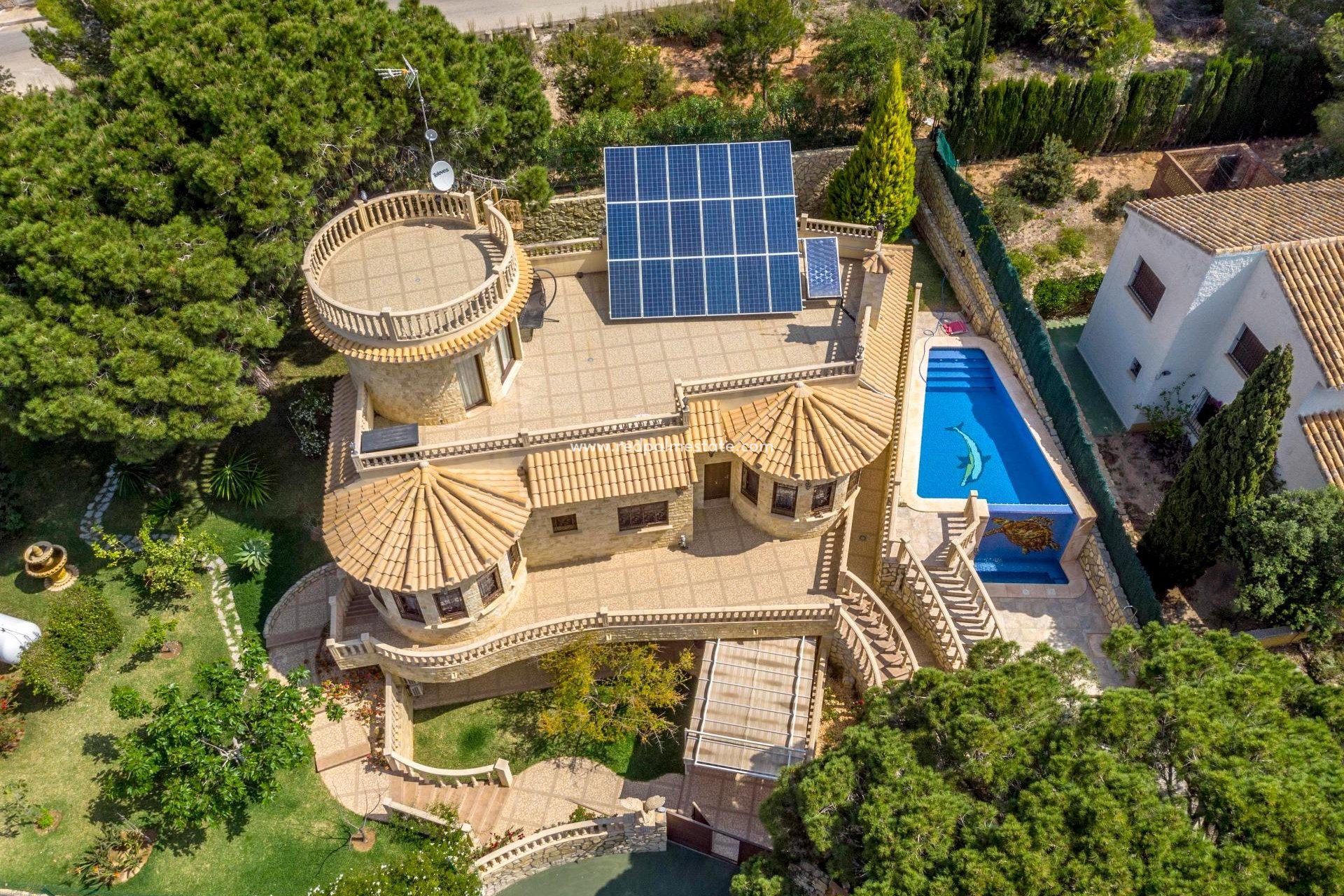 Återförsäljning - Villa -
Orihuela Costa - Campoamor